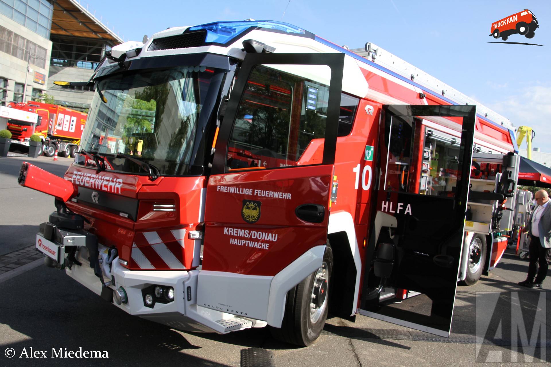 Elektrische Rosenbauer RT van Freiwillige Feuerwehr Krems