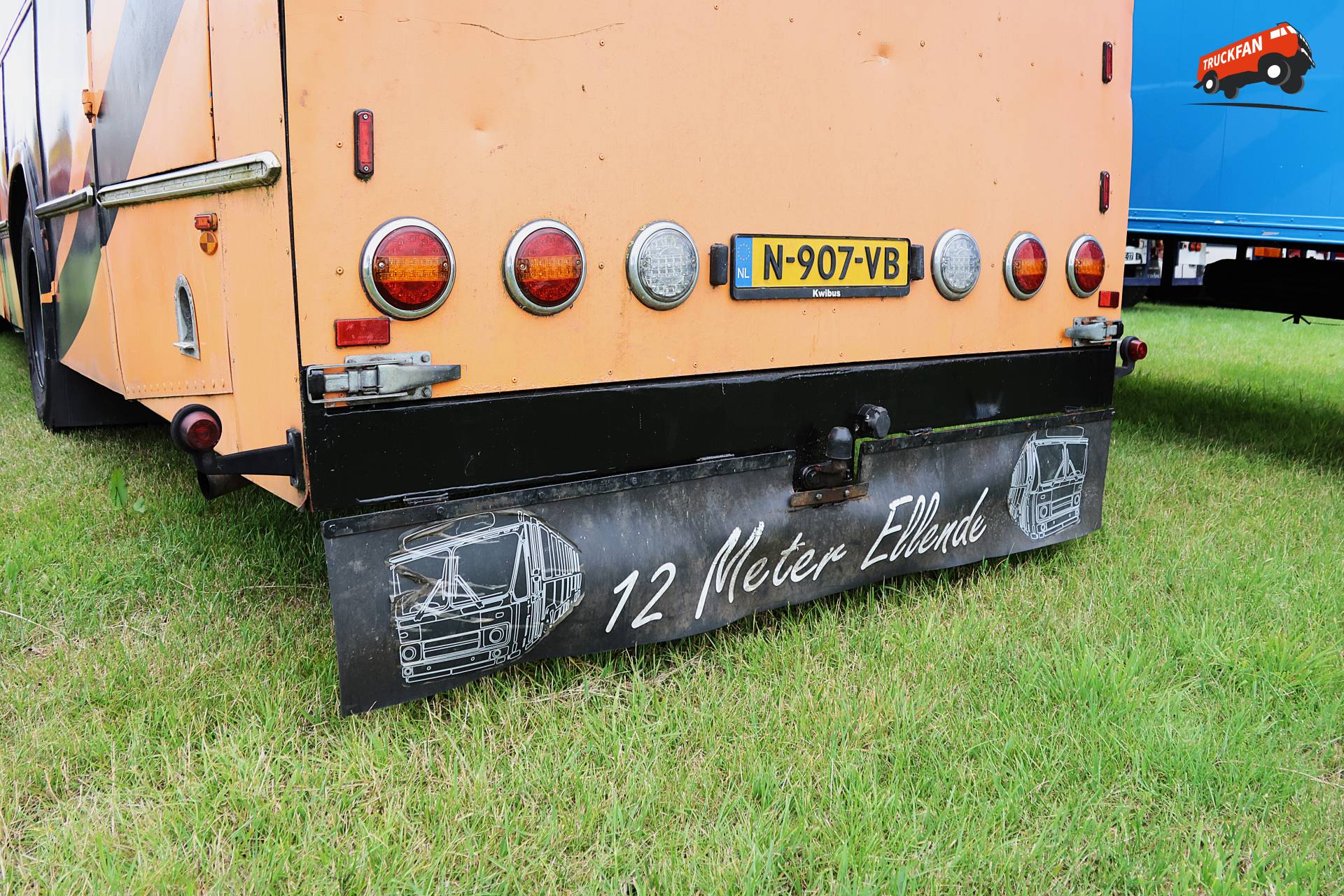 Den Oudsten Leyland op Historisch Festival in Hensbroek