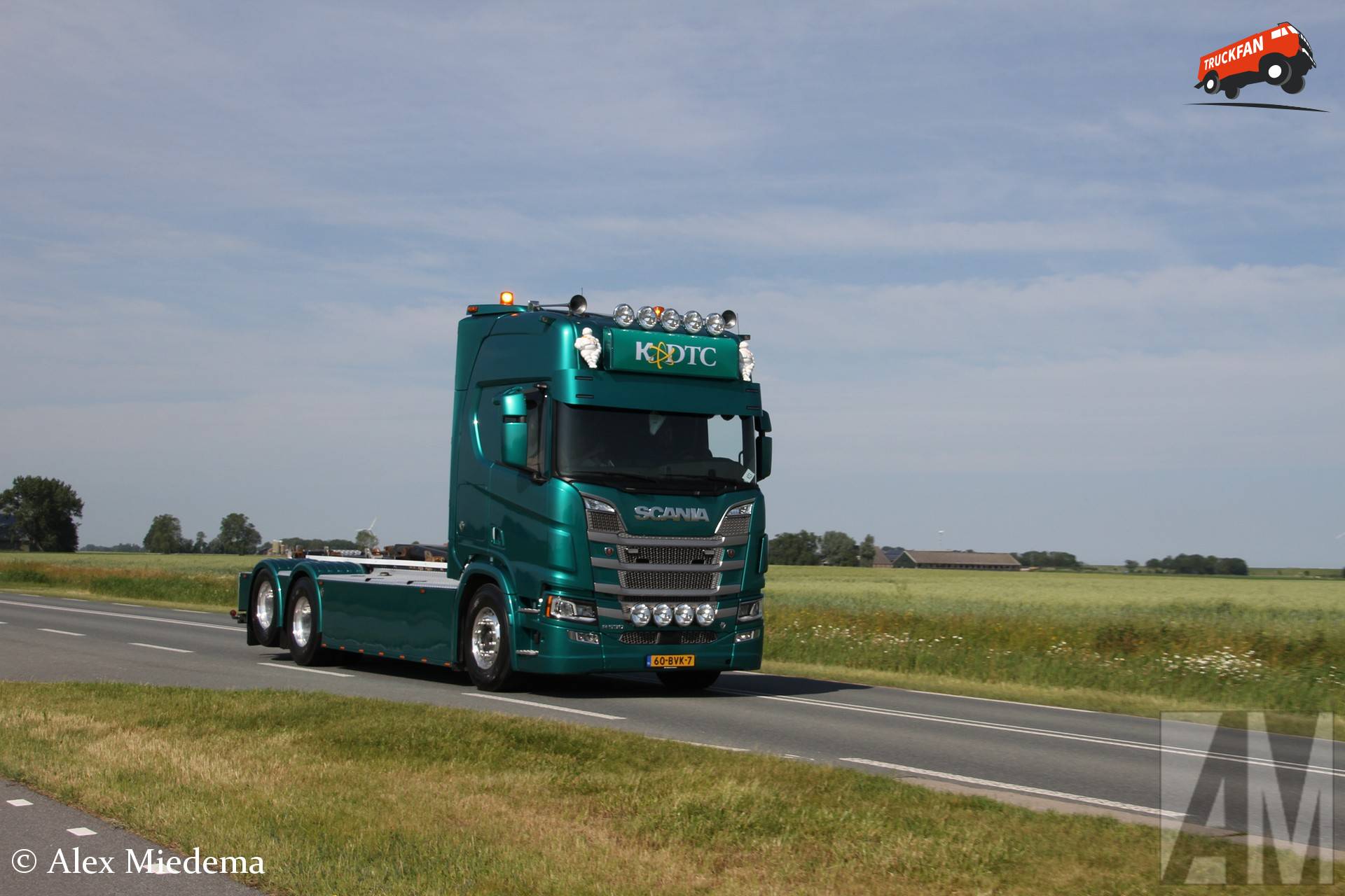 Scania R530 Owned by K&DTC at Truckfestival