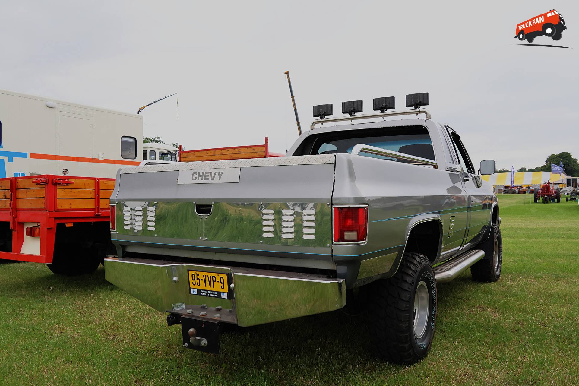 Chevrolet K10 op historisch festival in Hensbroek