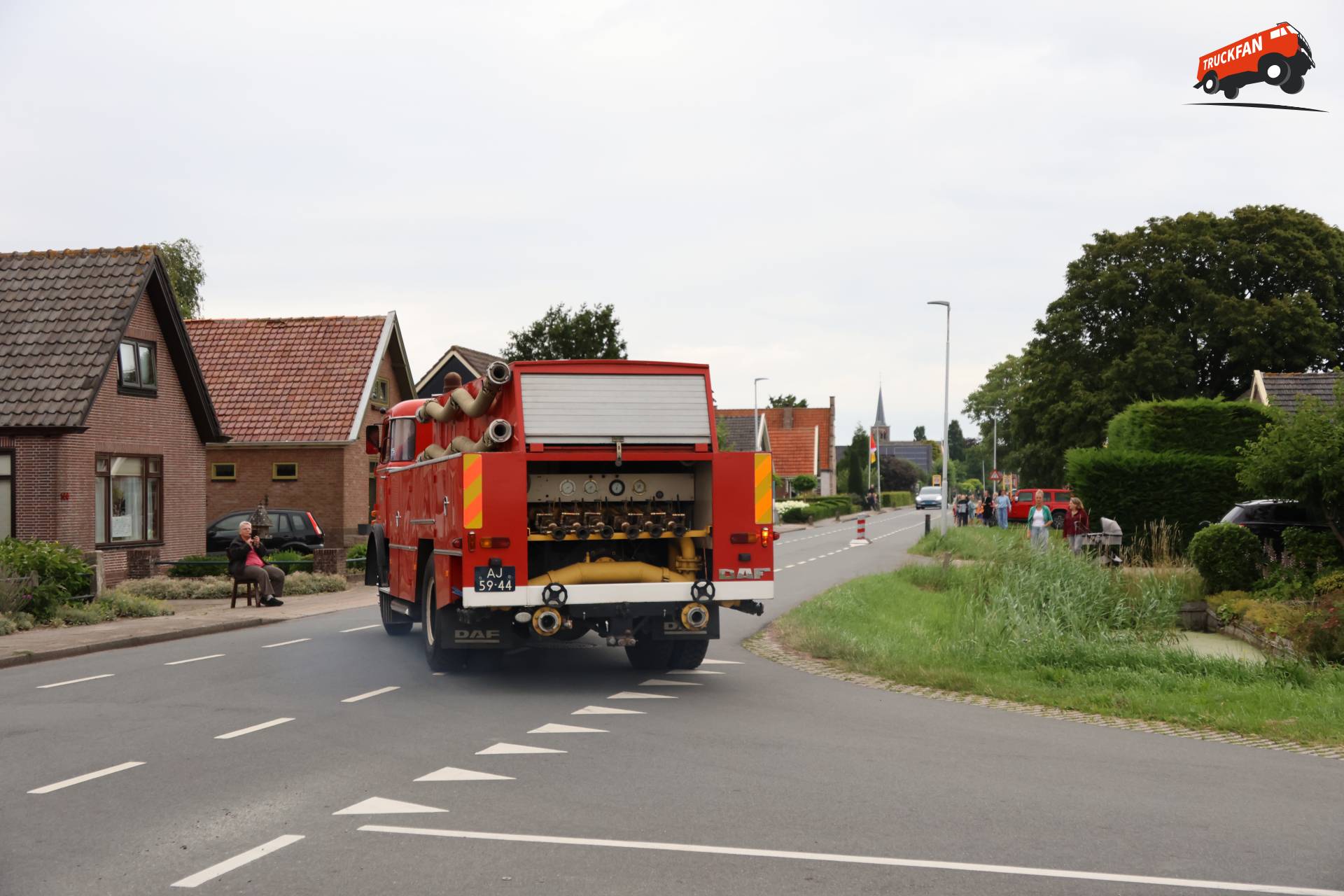 DAF 2200 truck at Historisch Festival in Hensbroek