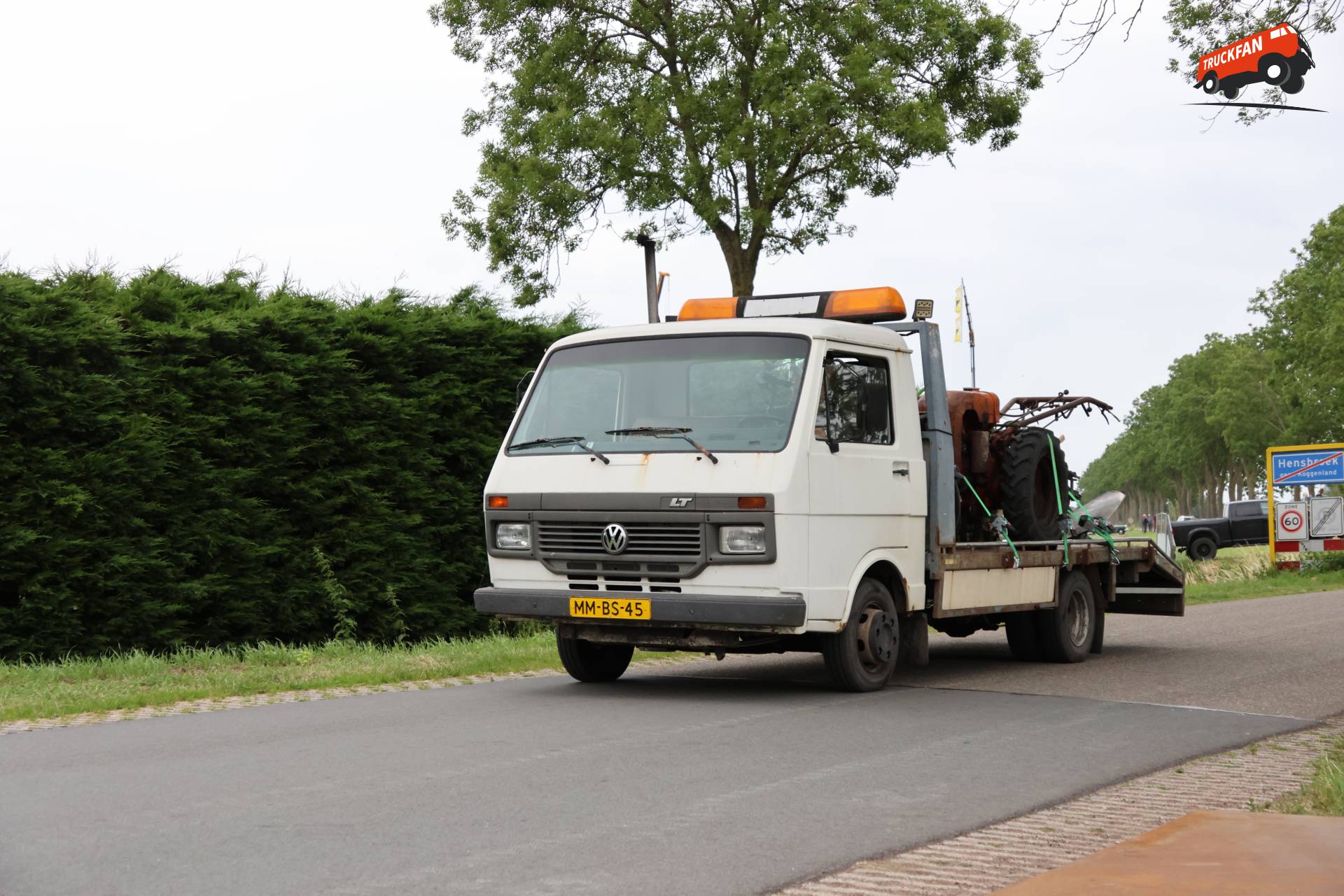 VW LT35 op historisch festival in Hensbroek