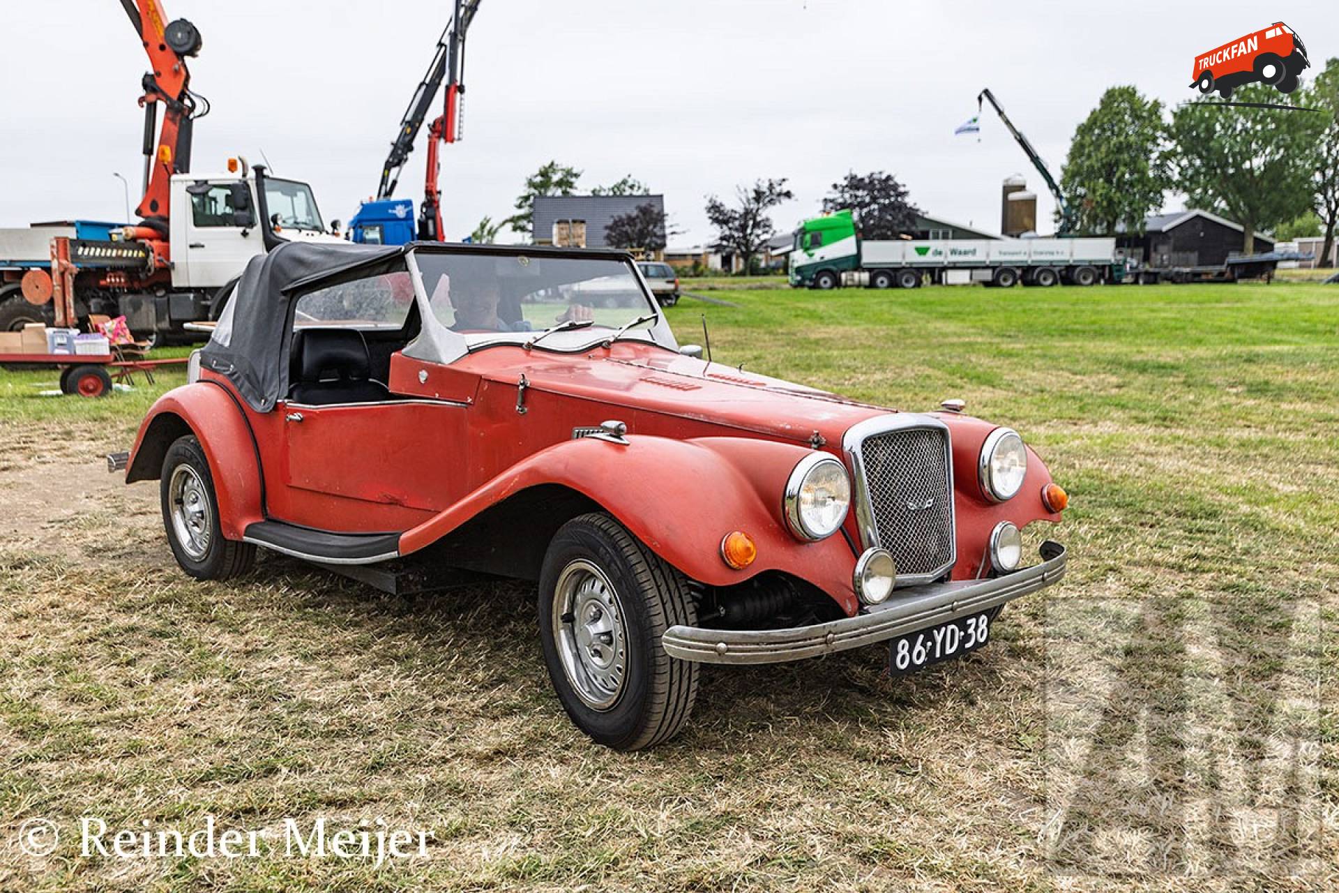 Spartan door Reinder Meijer gefotografeerd bij Oldtimerdei Nijlân