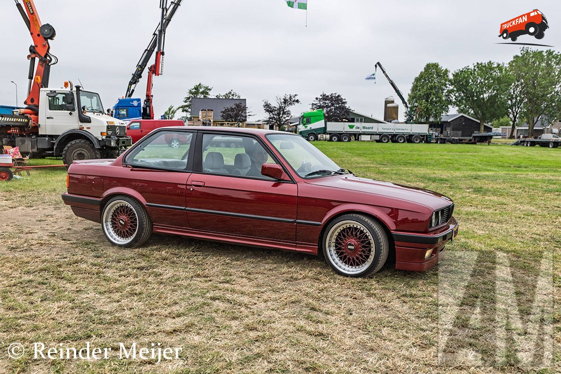 BMW 3-serie bij Oldtimerdei Nijlân
