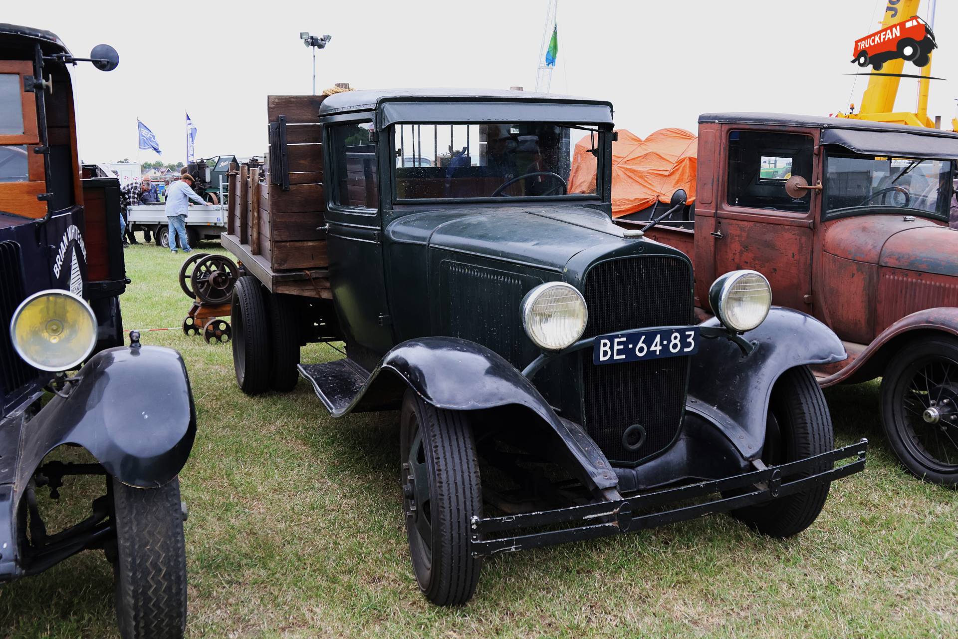 Chevrolet pick-up bij historisch festival in Hensbroek
