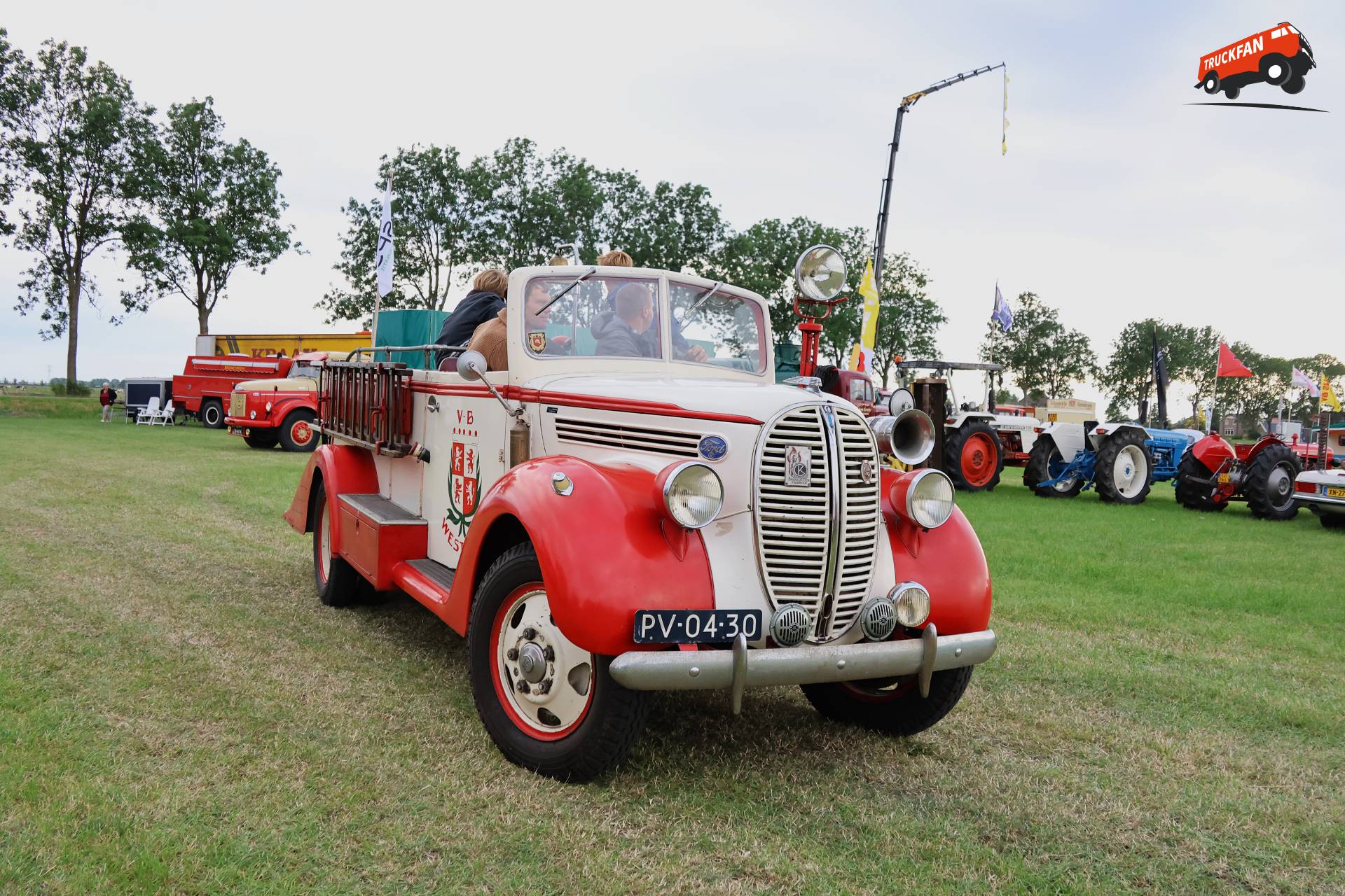 Ford BB bij historisch festival in Hensbroek