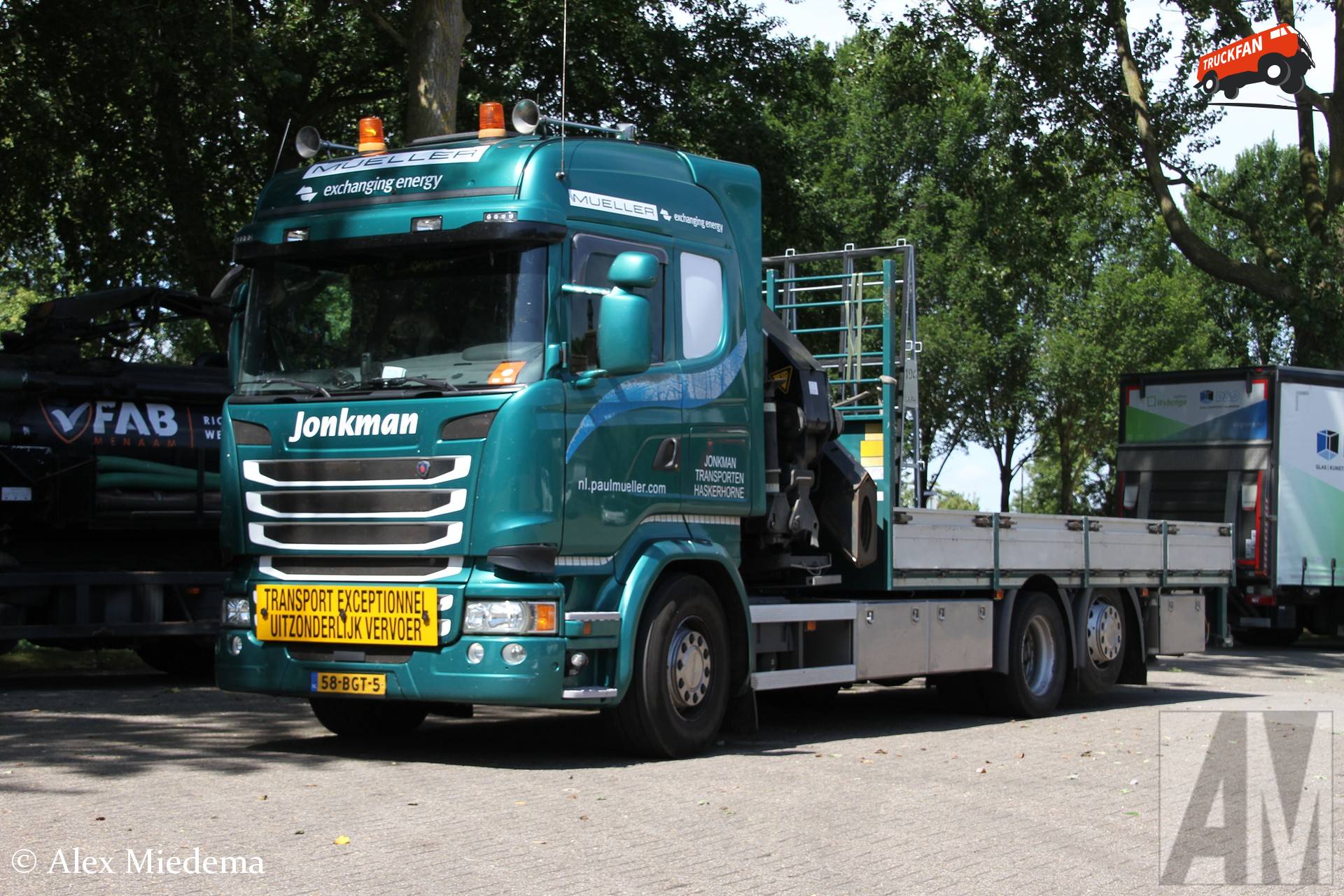 Scania R410 vrachtwagen van Jonkman Haskerhorne