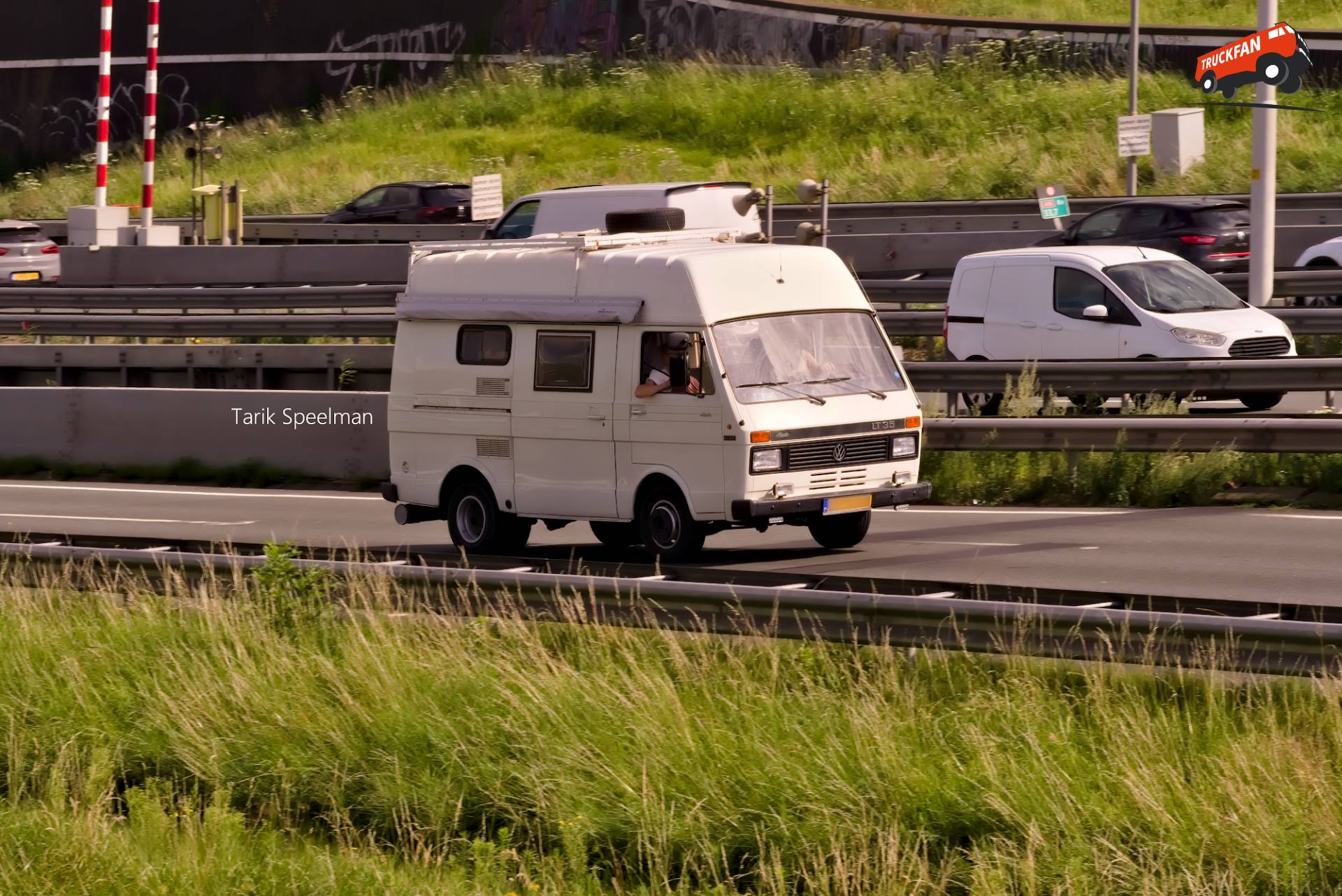 Volkswagen LT35 Camper op A16