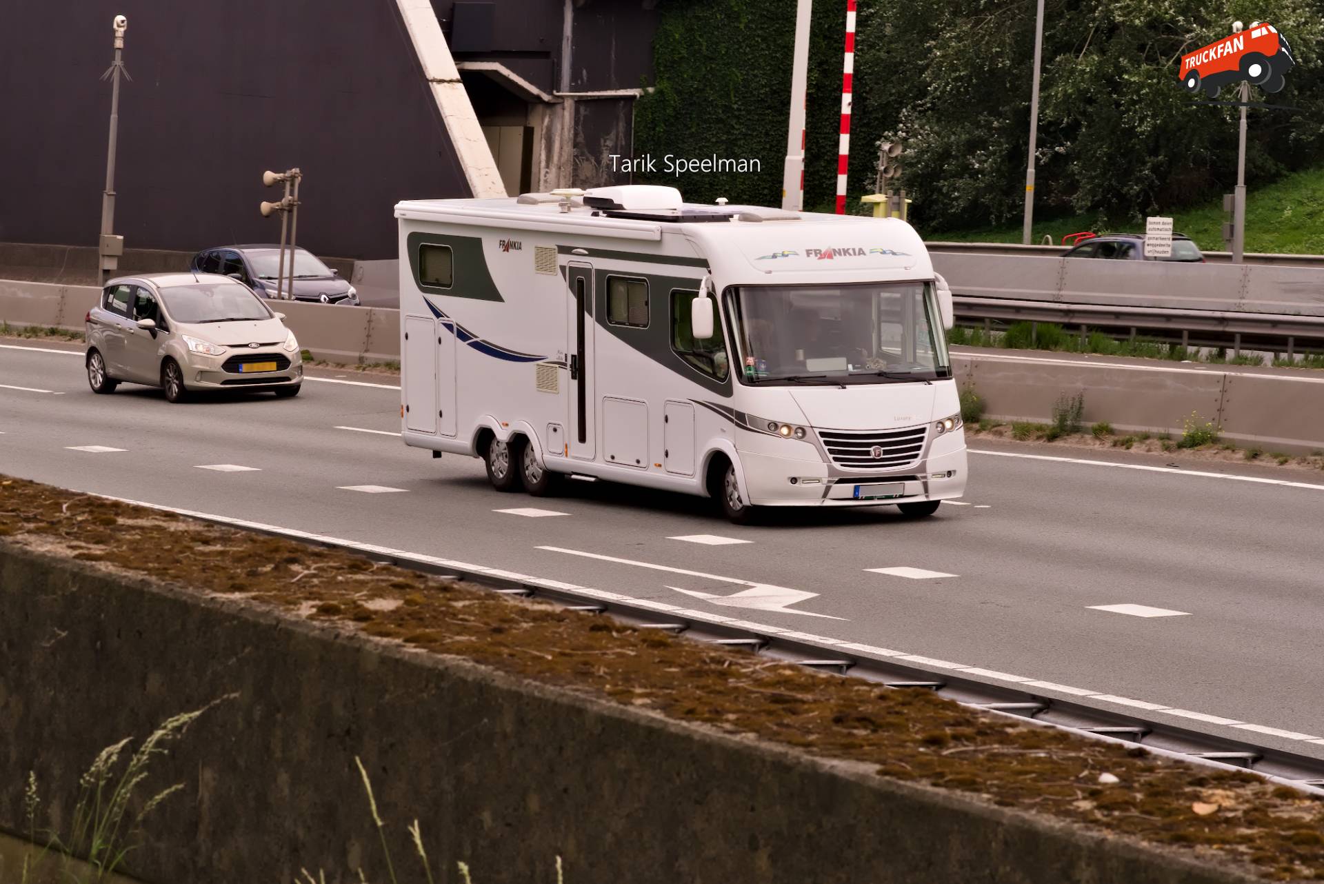 Frankia Luxury 840 camper op A16