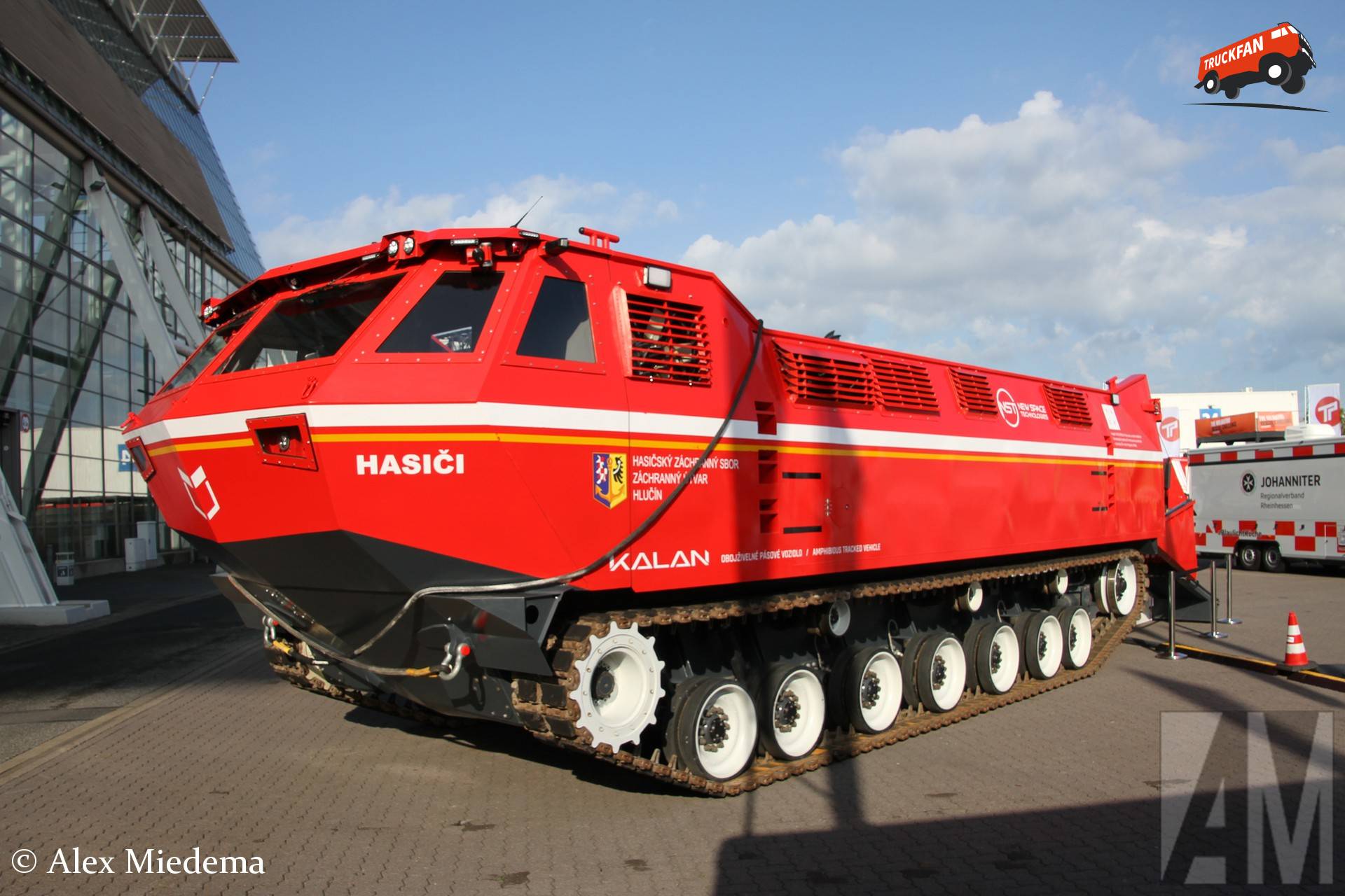 Amfibieveerboot Kalan met Tatra V12 motor