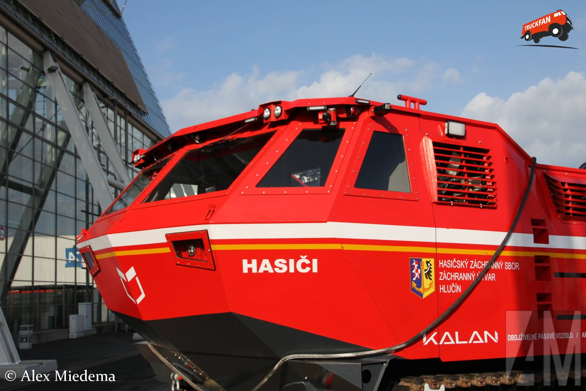Amfibieveerboot Kalan van New Space Technologies