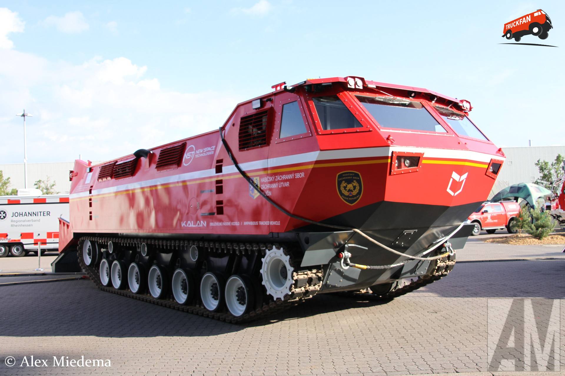 New Space Technologies Kalan amfibieveerboot bij Interschutz 2026