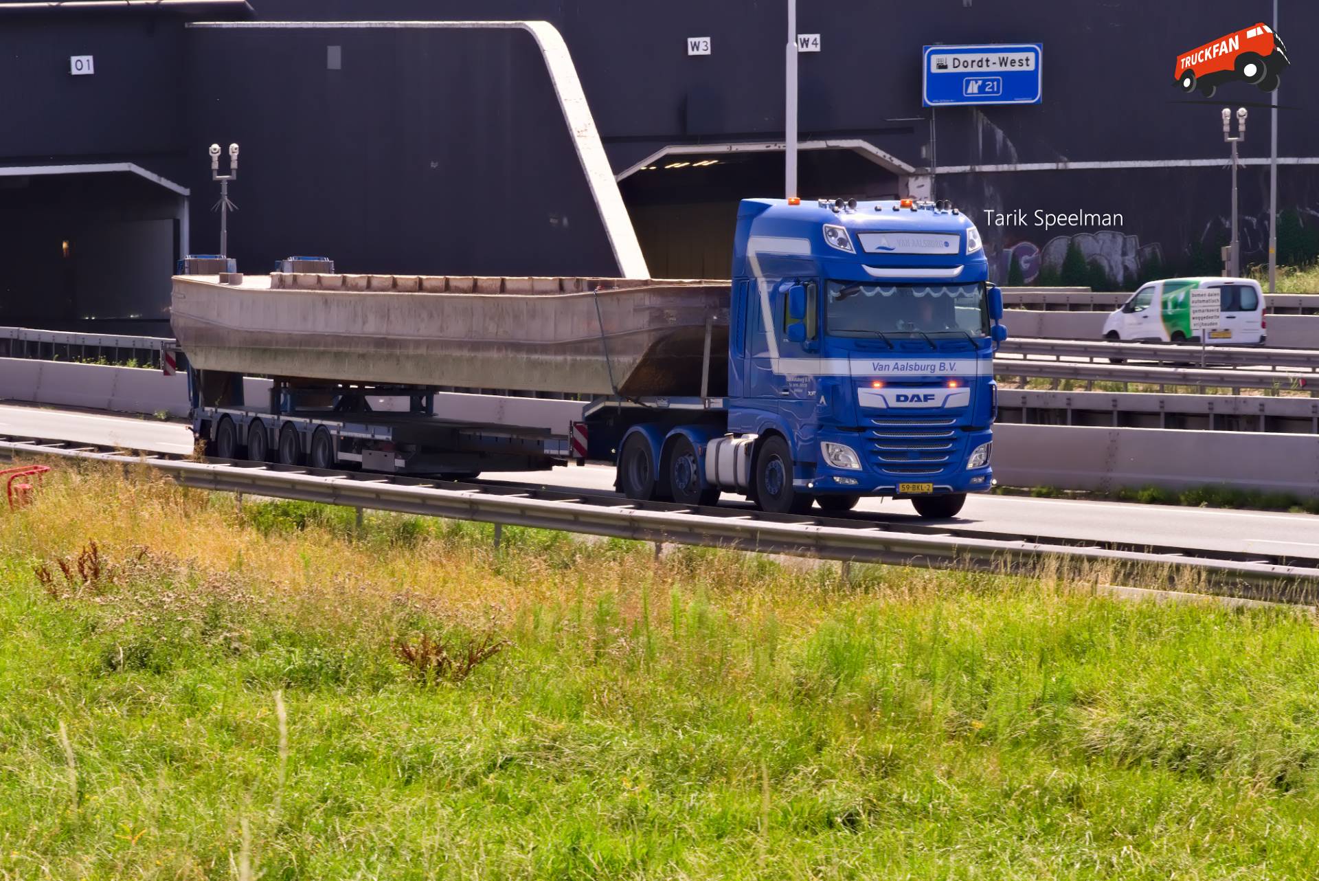 DAF XF Euro 6 vrachtwagen met kenteken 59-BKL-2