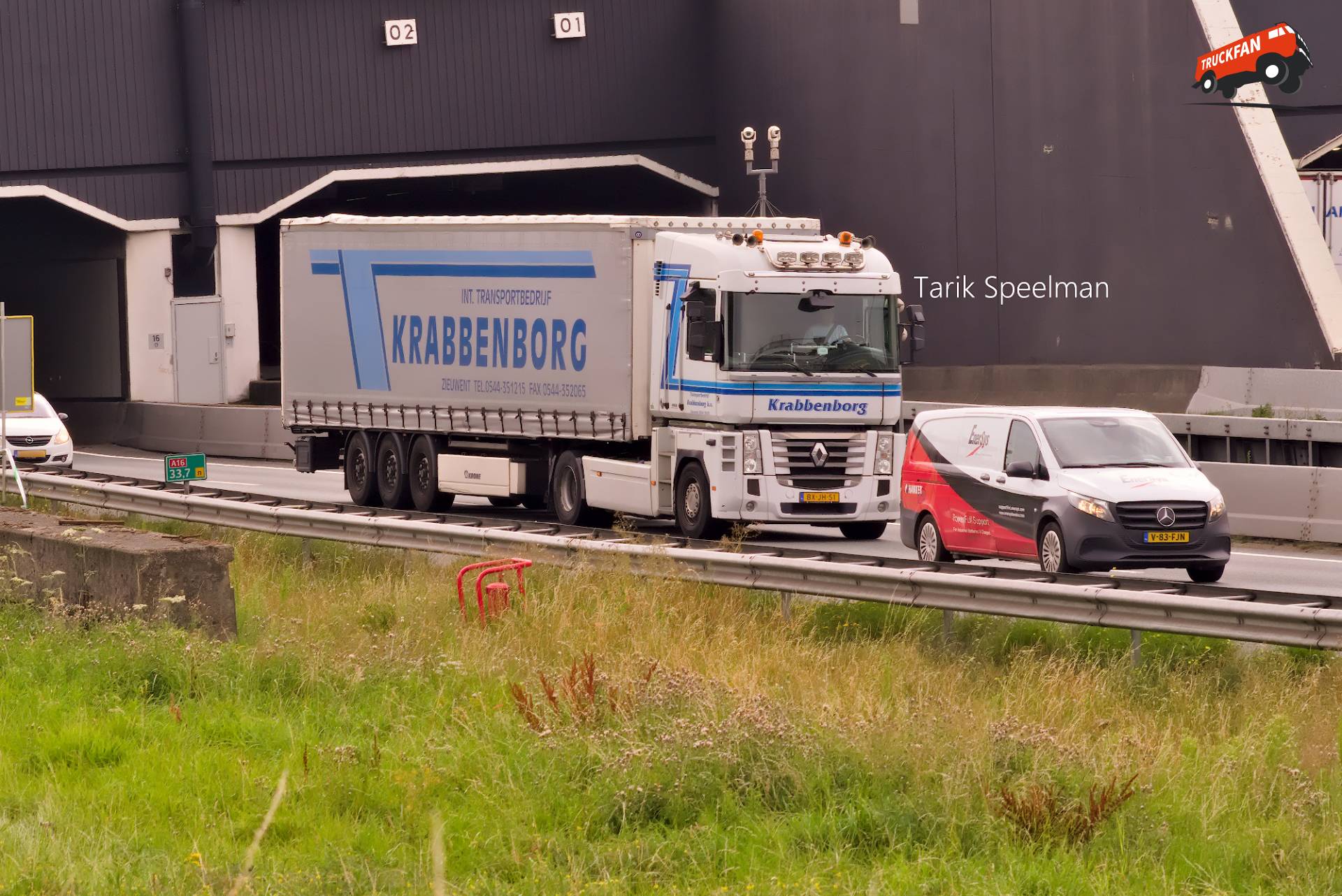 Renault Magnum truck BX-JH-51 on A16 highway