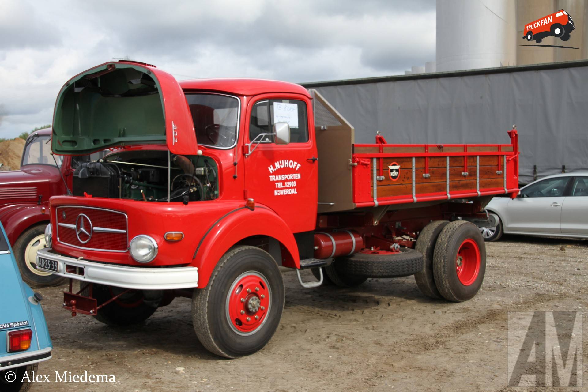 Mercedes-Benz L322 met Netam kipperopbouw van Nijhoff uit Nijverdal