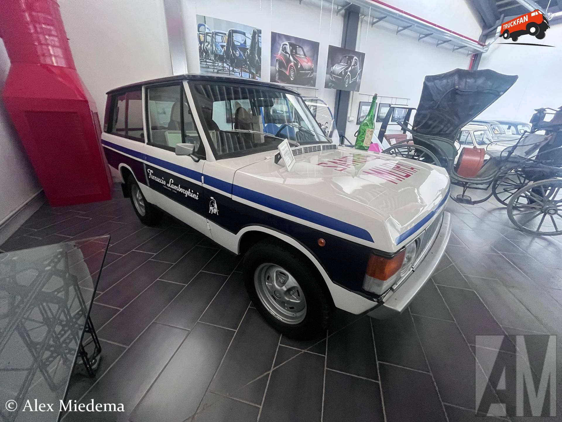 Range Rover 4x4 uit 1981 bij Museo Ferruccio Lamborghini