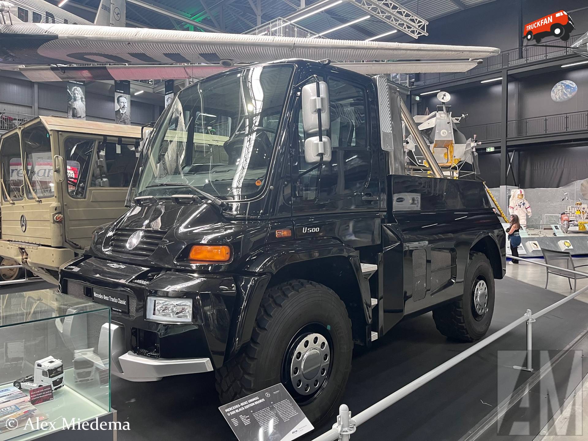 Mercedes-Benz Unimog U500 Black Edition Brabus