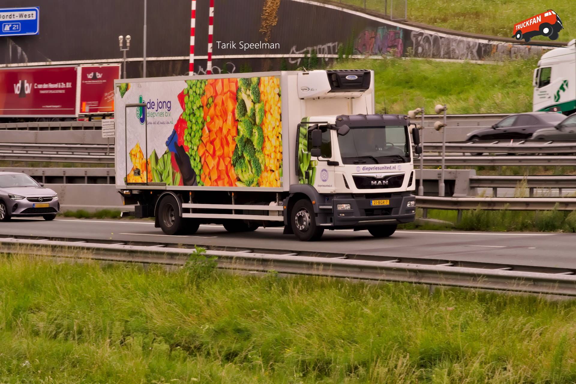MAN TGM truck with license plate 21-BGR-7