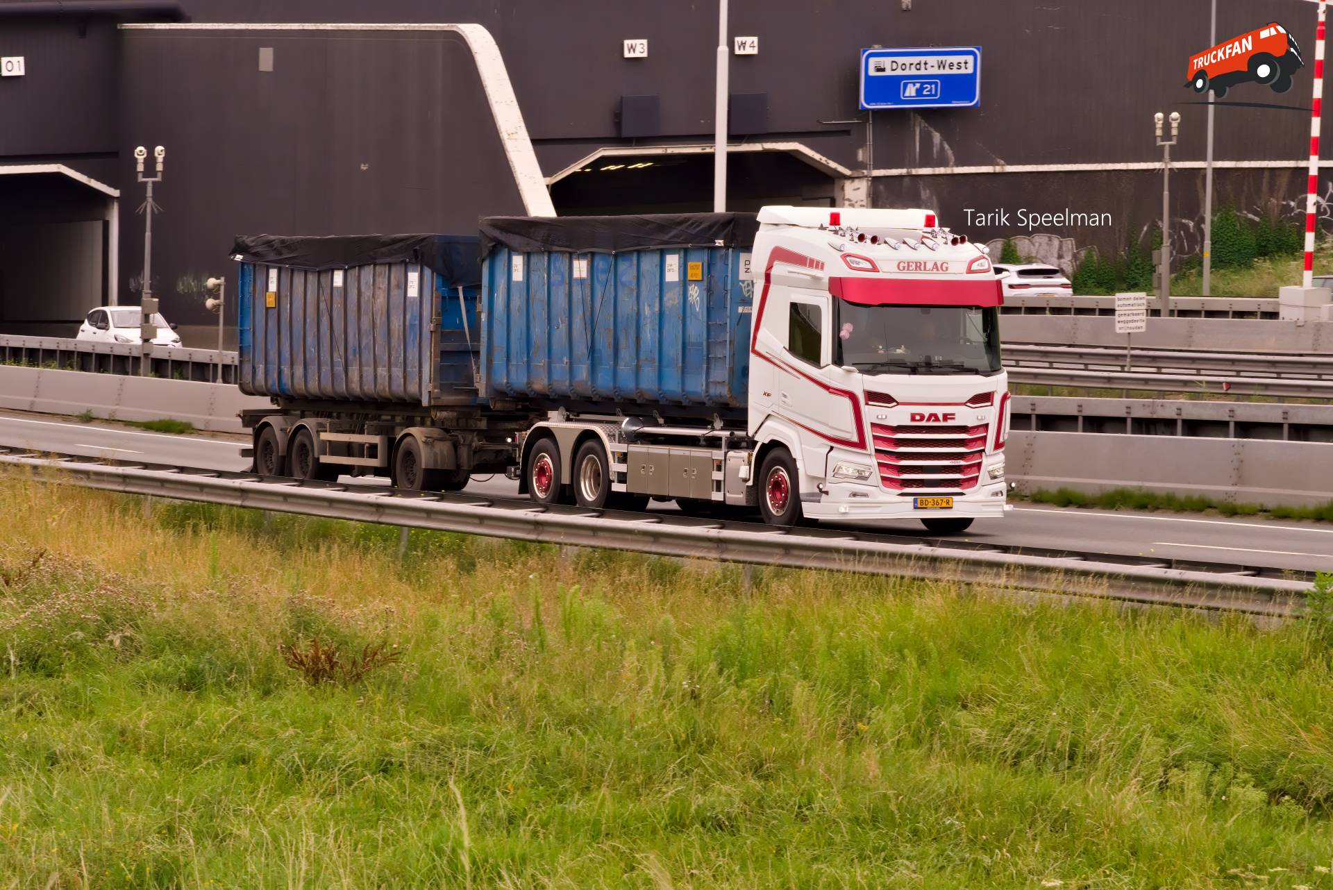 DAF XF truck BD-367-R on A16 highway