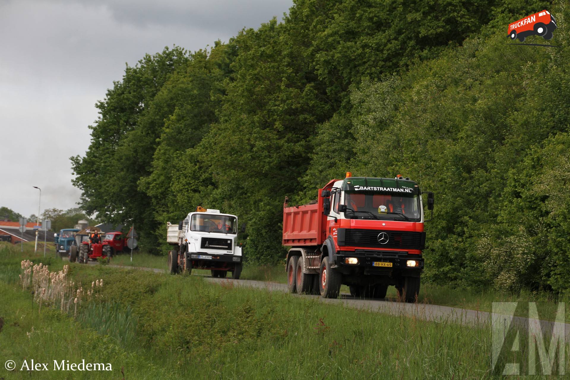 Mercedes-Benz 2731 AK truck near Zandput De Dormelaar