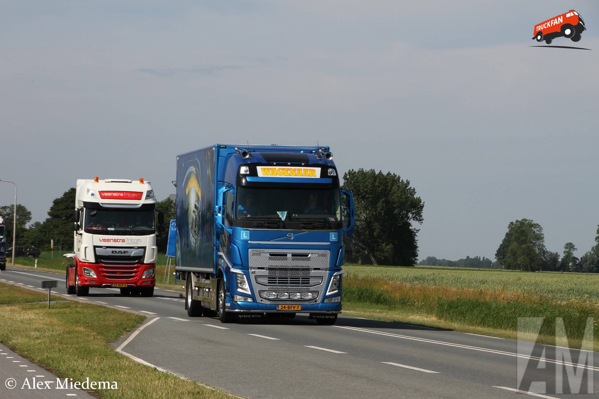 Volvo FH 4 vrachtwagen van Vrachtautorijschool Wagenaar