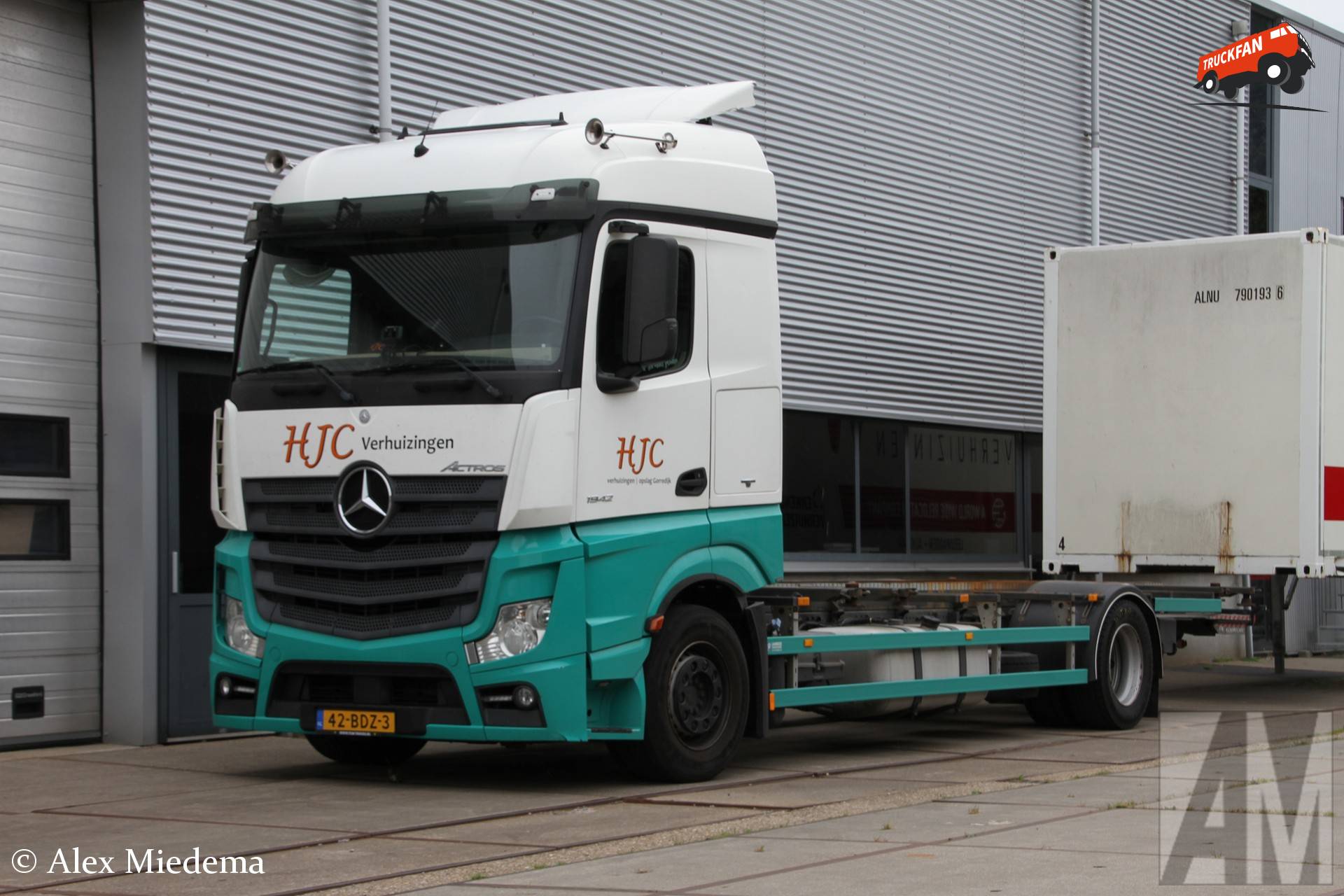Mercedes-Benz Actros 1942 at Wiersma Leeuwarden