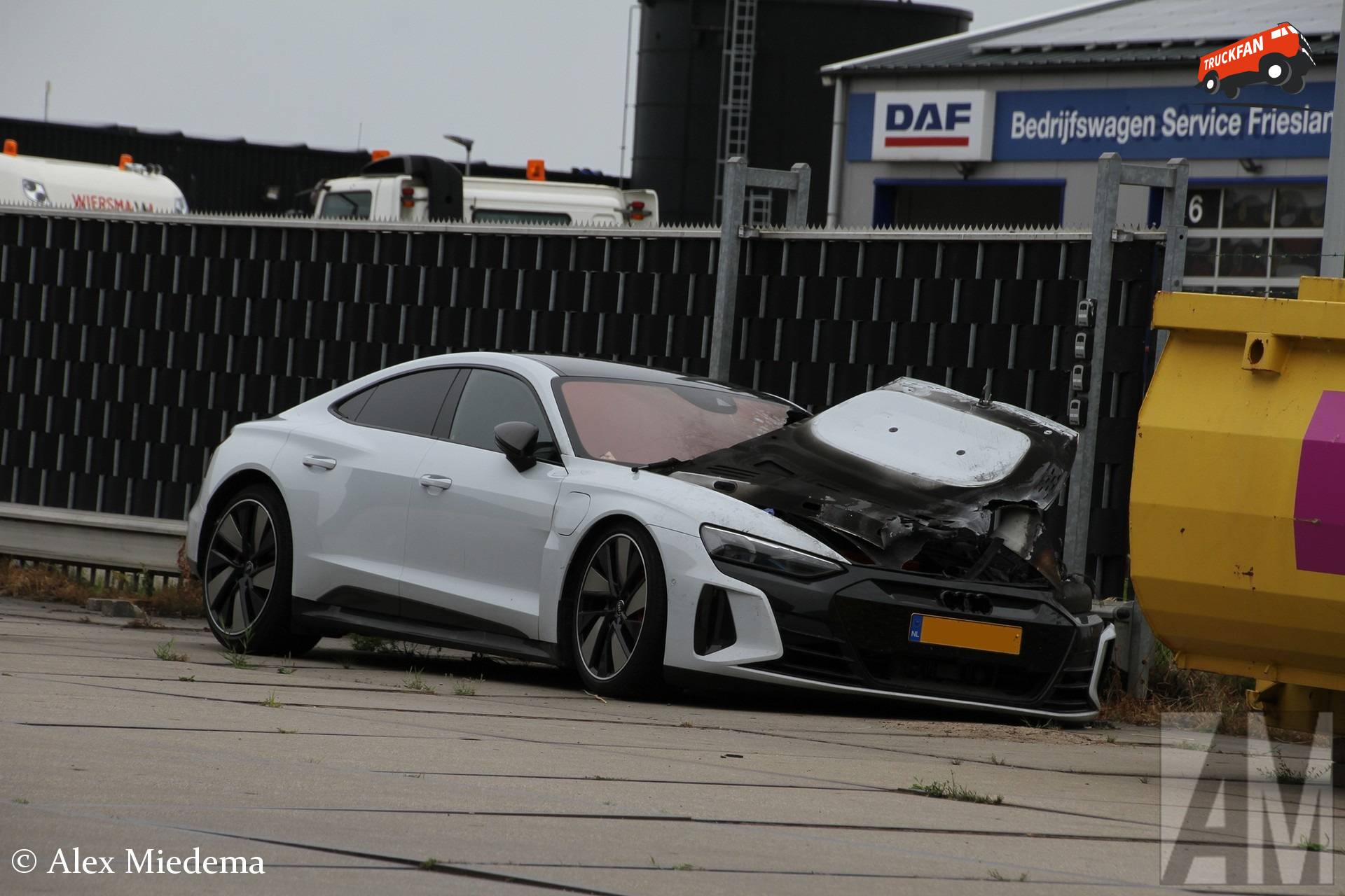 Audi e-tron GT 2021 met schade