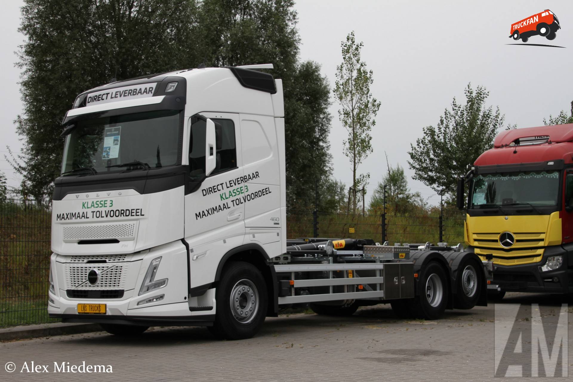 Volvo FH Aero vrachtwagen bij LVS Leeuwarden