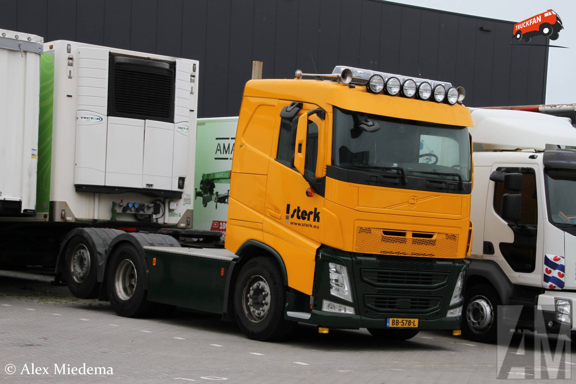 Volvo FH 4th gen vrachtwagen eigendom van Sterk