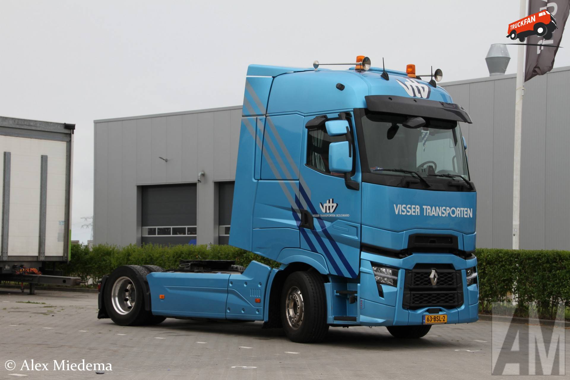 Renault T-serie vrachtwagen van Visser Transporten