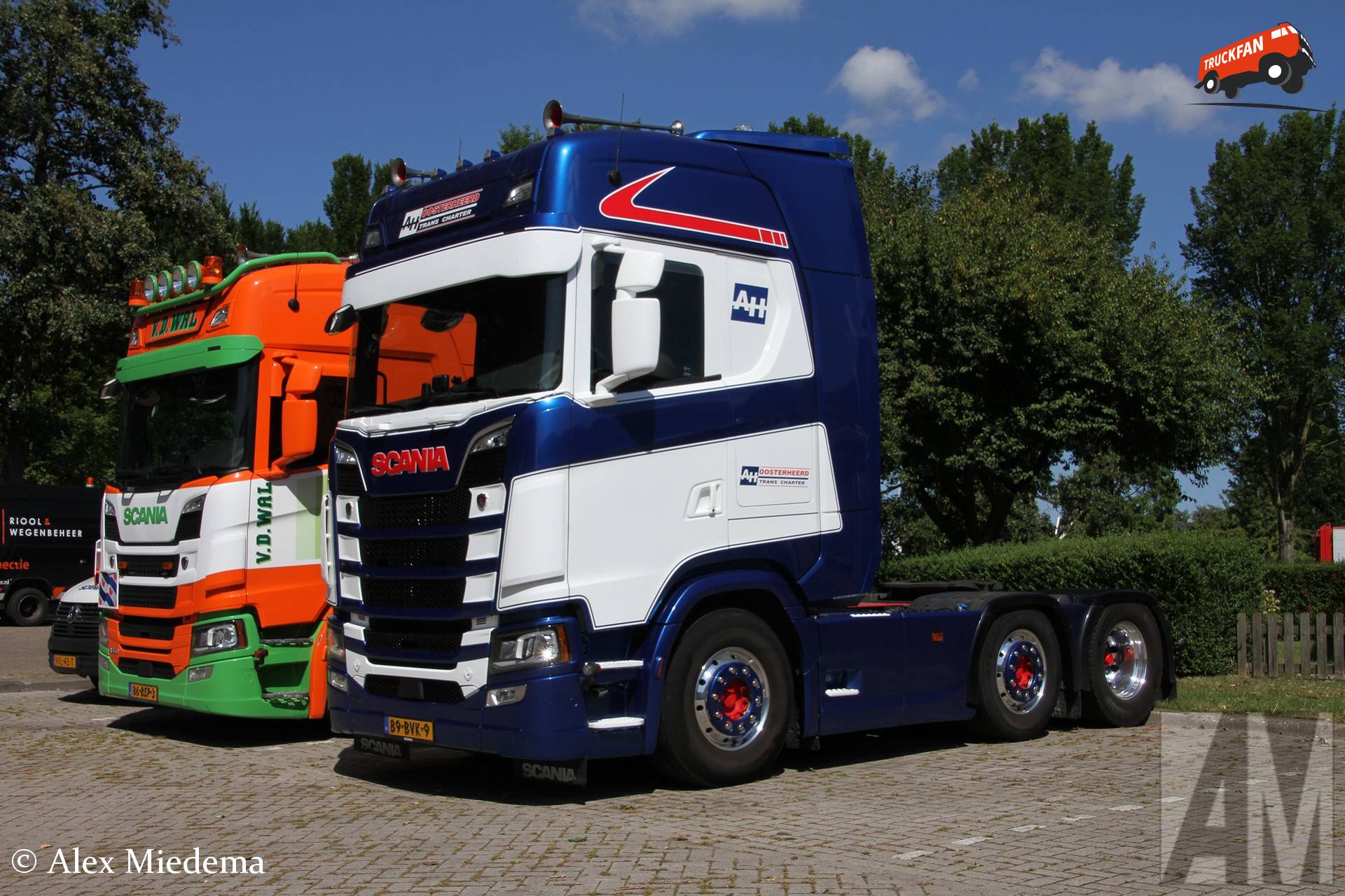 Scania 660S from A.H. Oosterheerd Trans Charter
