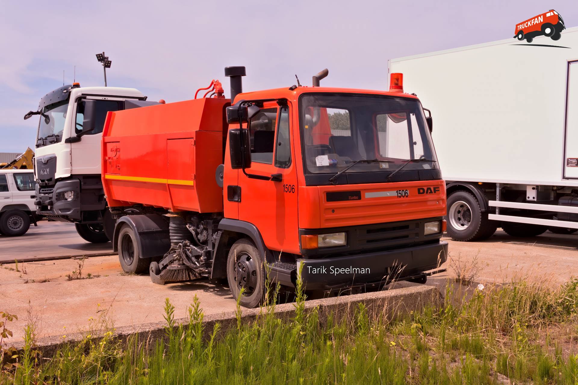 DAF 45 veegmachine bij PK Trucks