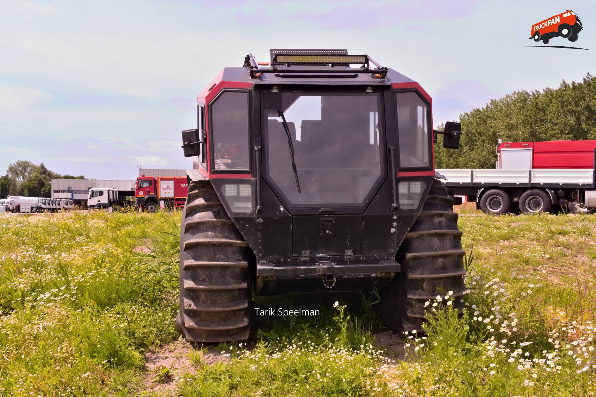 Sherp N 1200 on the grounds of PK Trucks