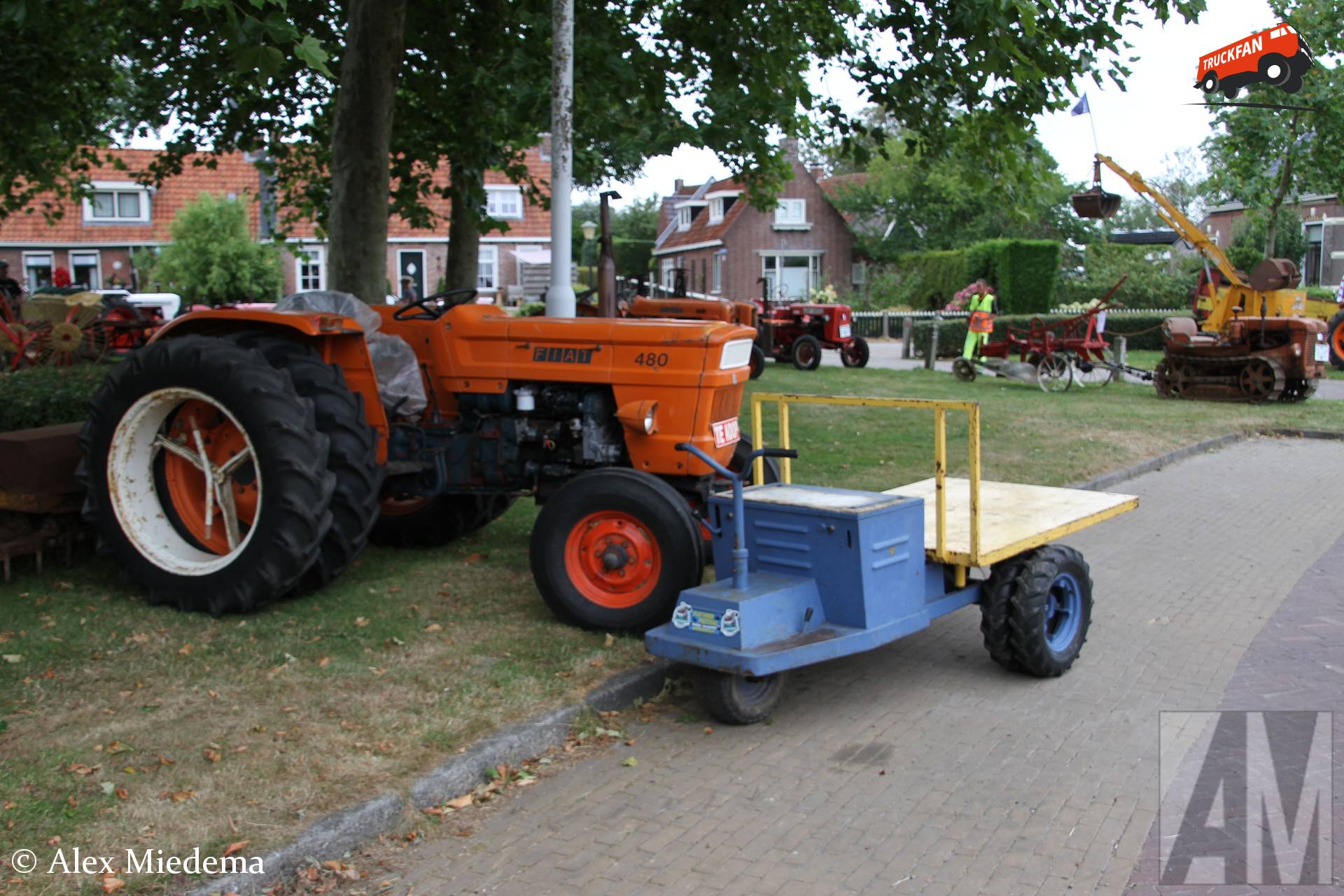 Onbekende driewieler en Fiat 480 bij NostalgIE
