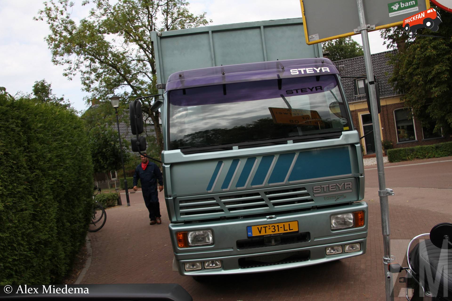 Steyr 11S18 at NostalgIE event in Ie