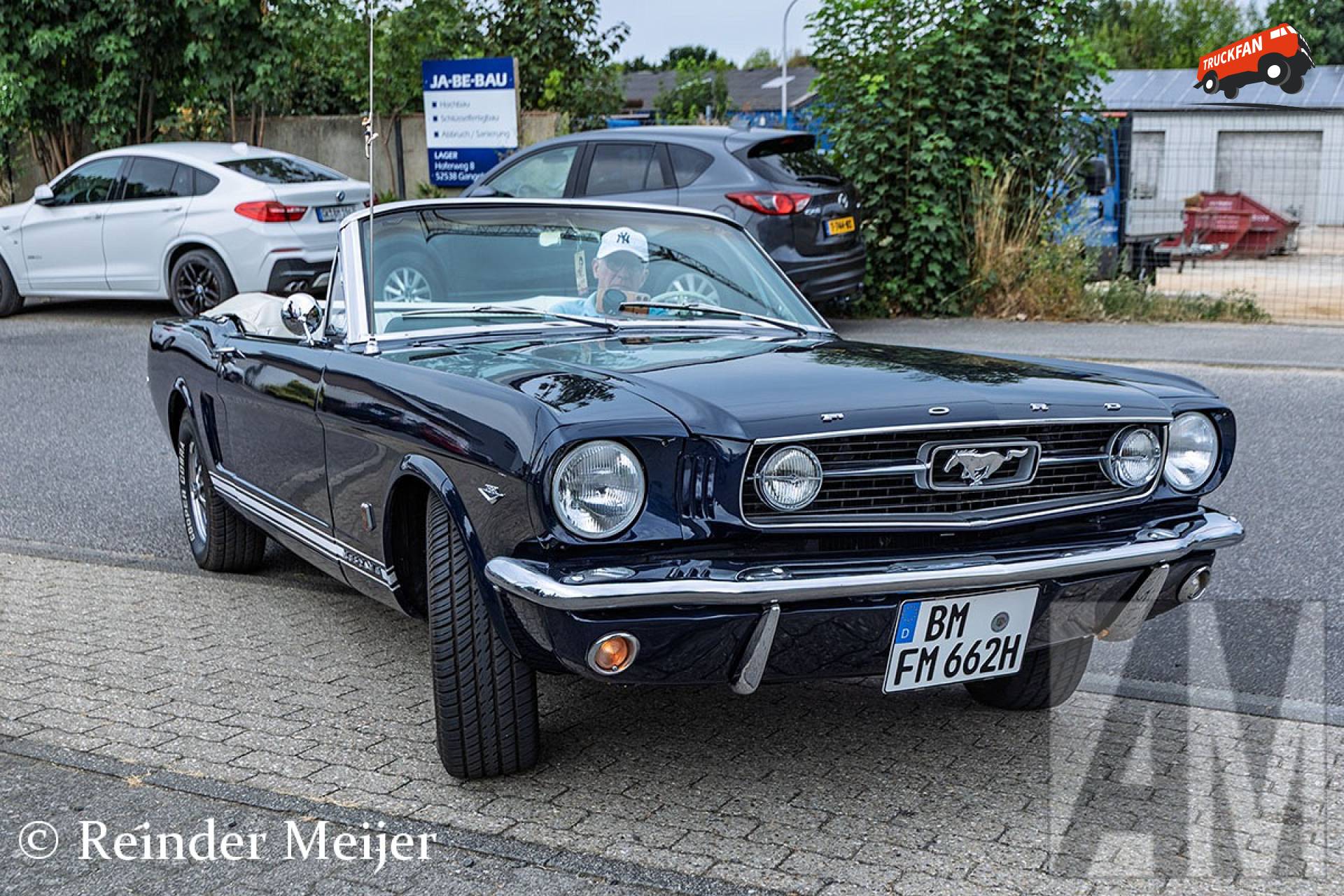 Ford Mustang op oldtimertreffen in Birgden