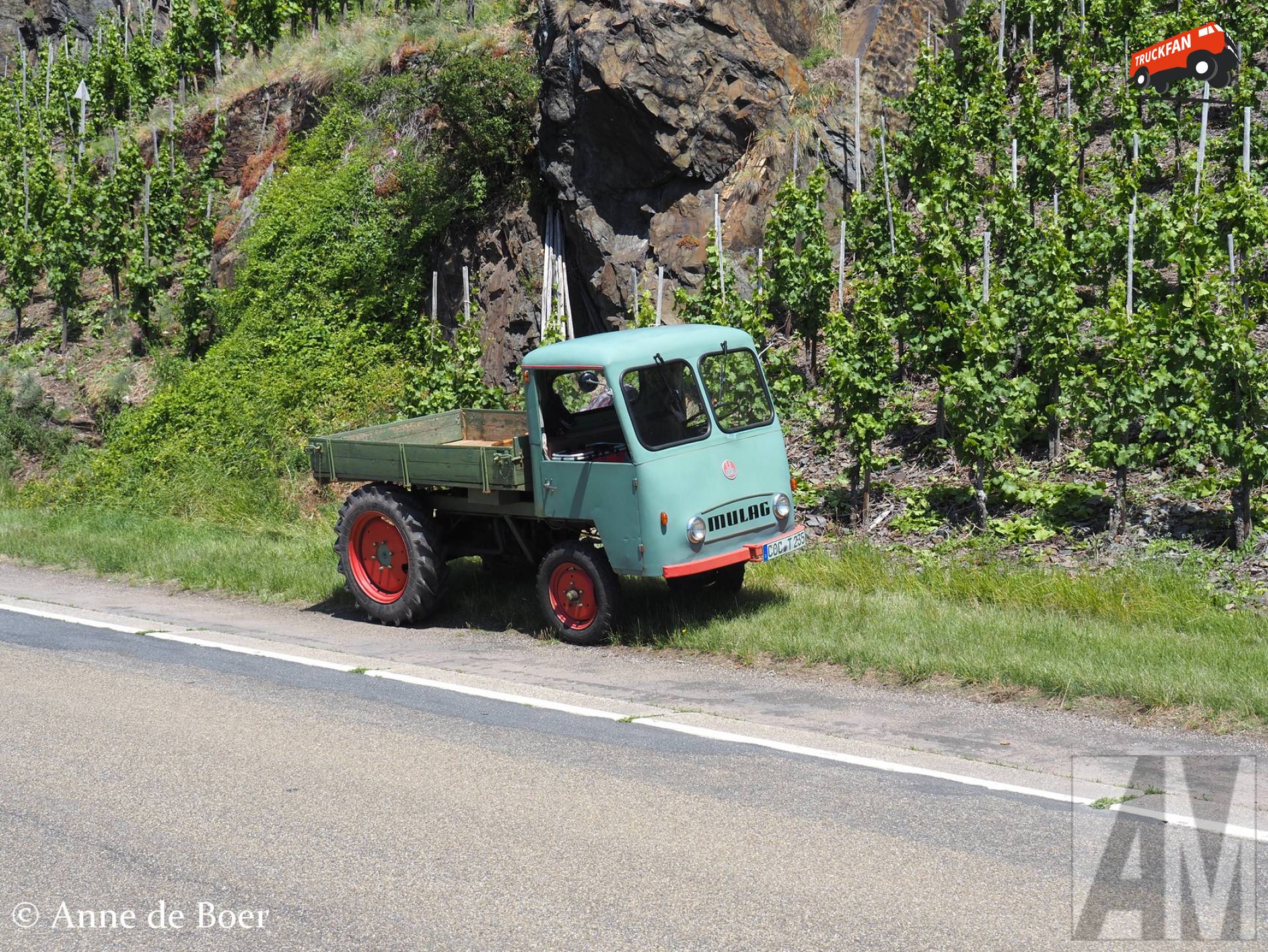 Landbouwvoertuig Mulag met dieselmotor te Ediger-Eller