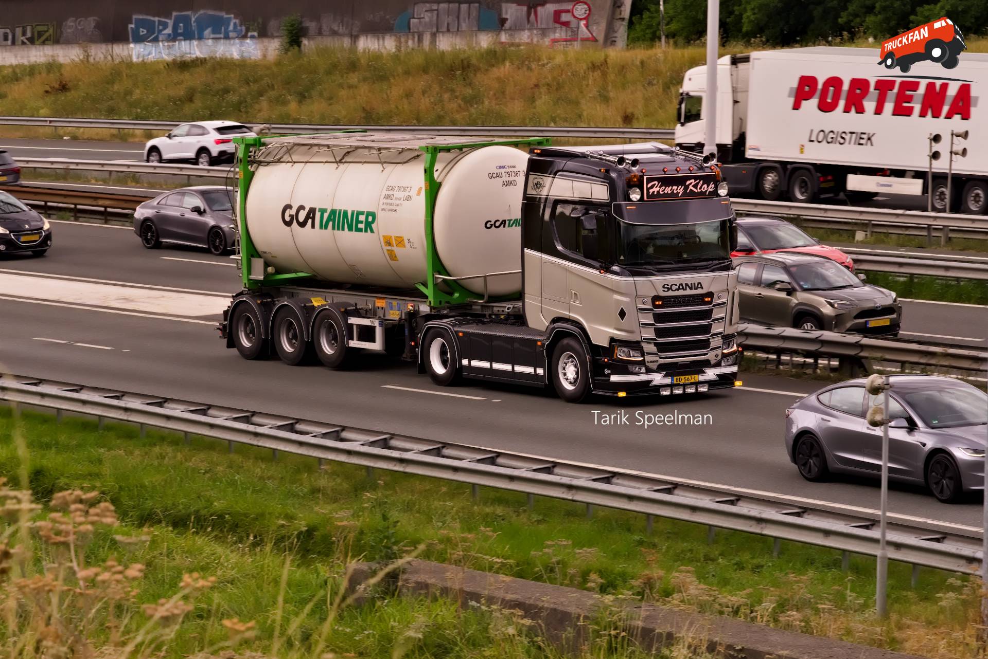 Scania S660 BD-567-L on A16
