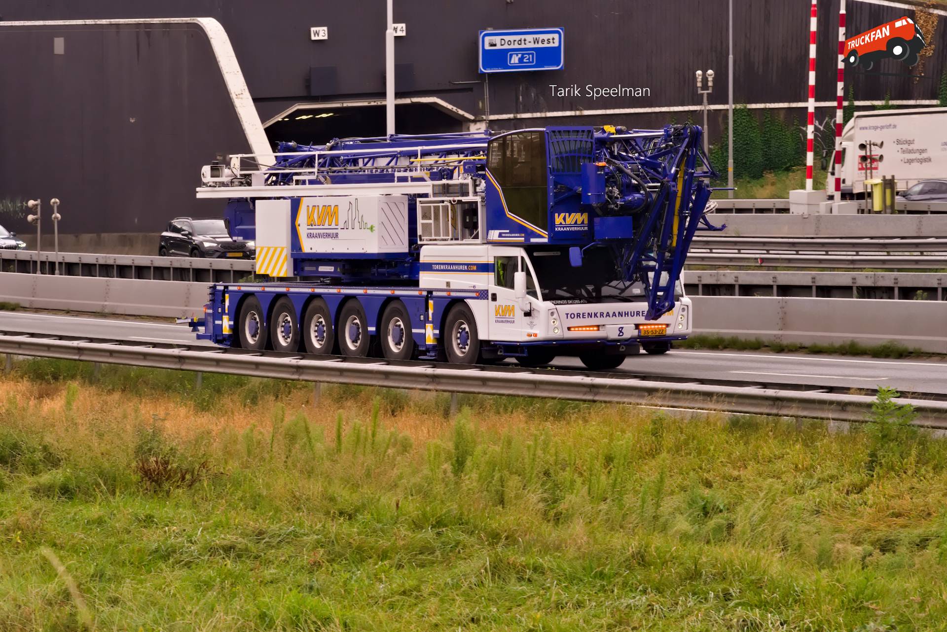 Hijskraan Spierings SK1265-AT6 op A16