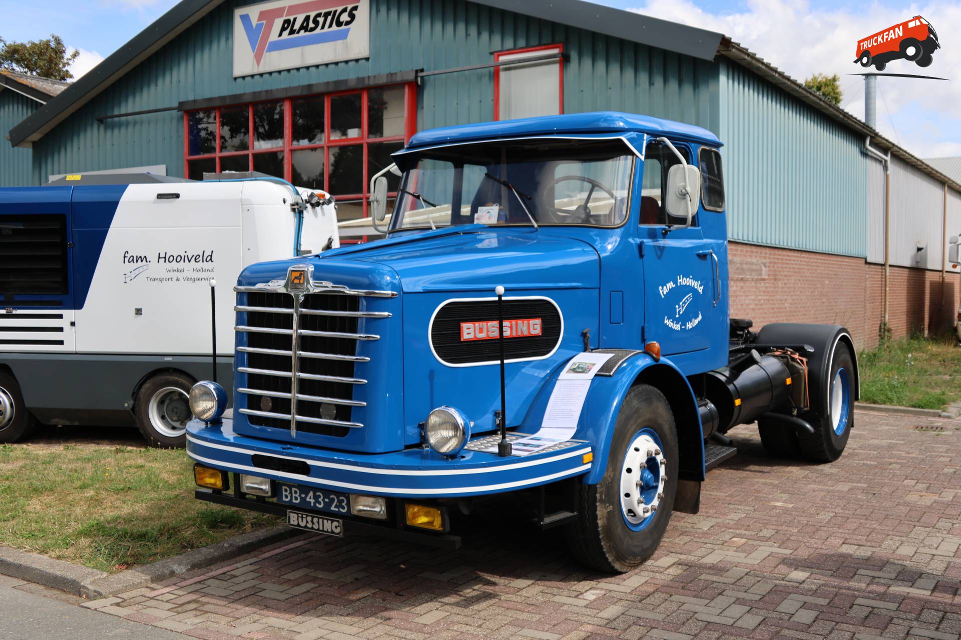 Büssing LS11/20 truck van Hooiveld