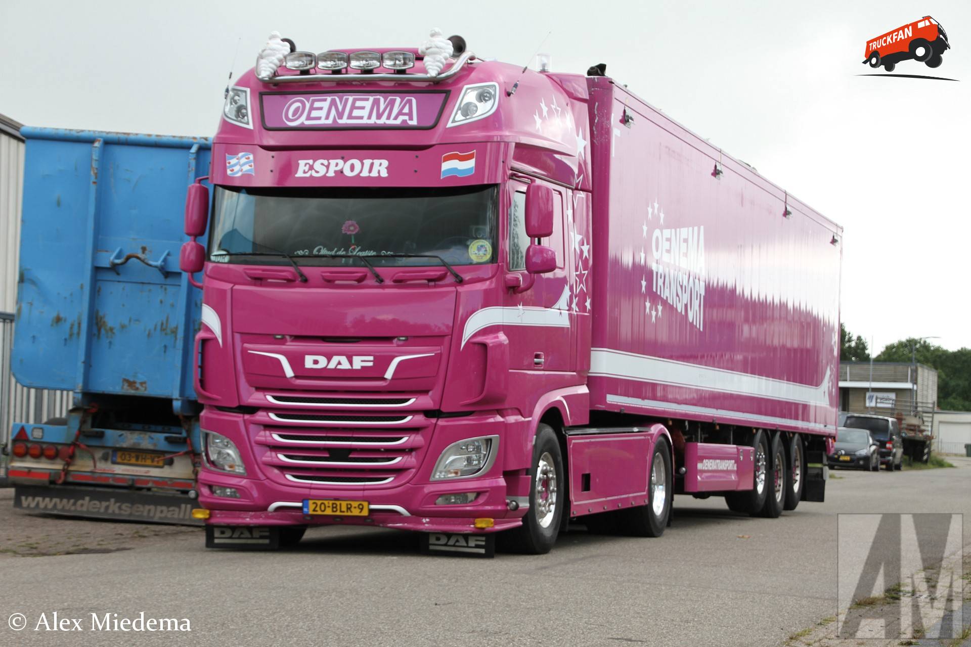 DAF XF vrachtwagen eigendom van Oenema in Heerenveen