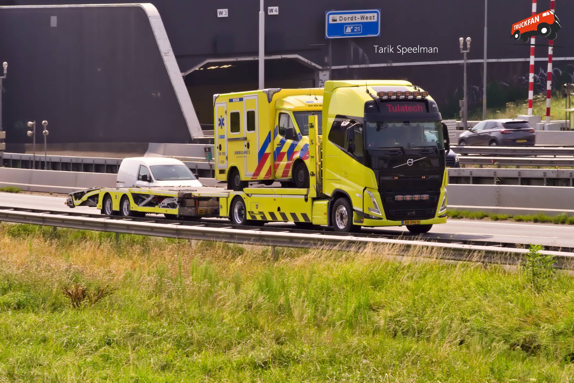 Volvo FH 5th Gen vrachtwagen met kenteken BB-396-X
