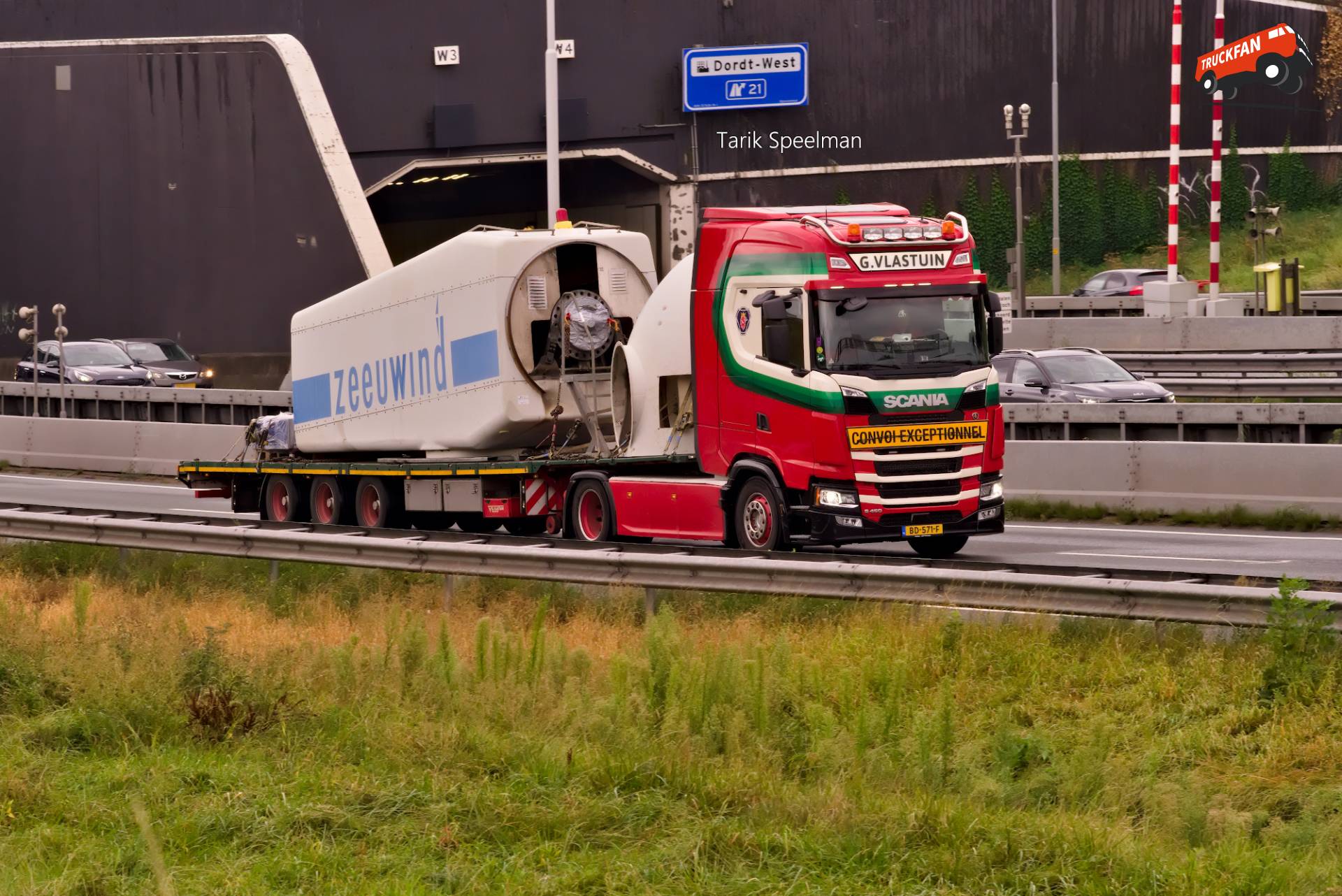 Scania S450 vrachtwagen BD-571-F op A16