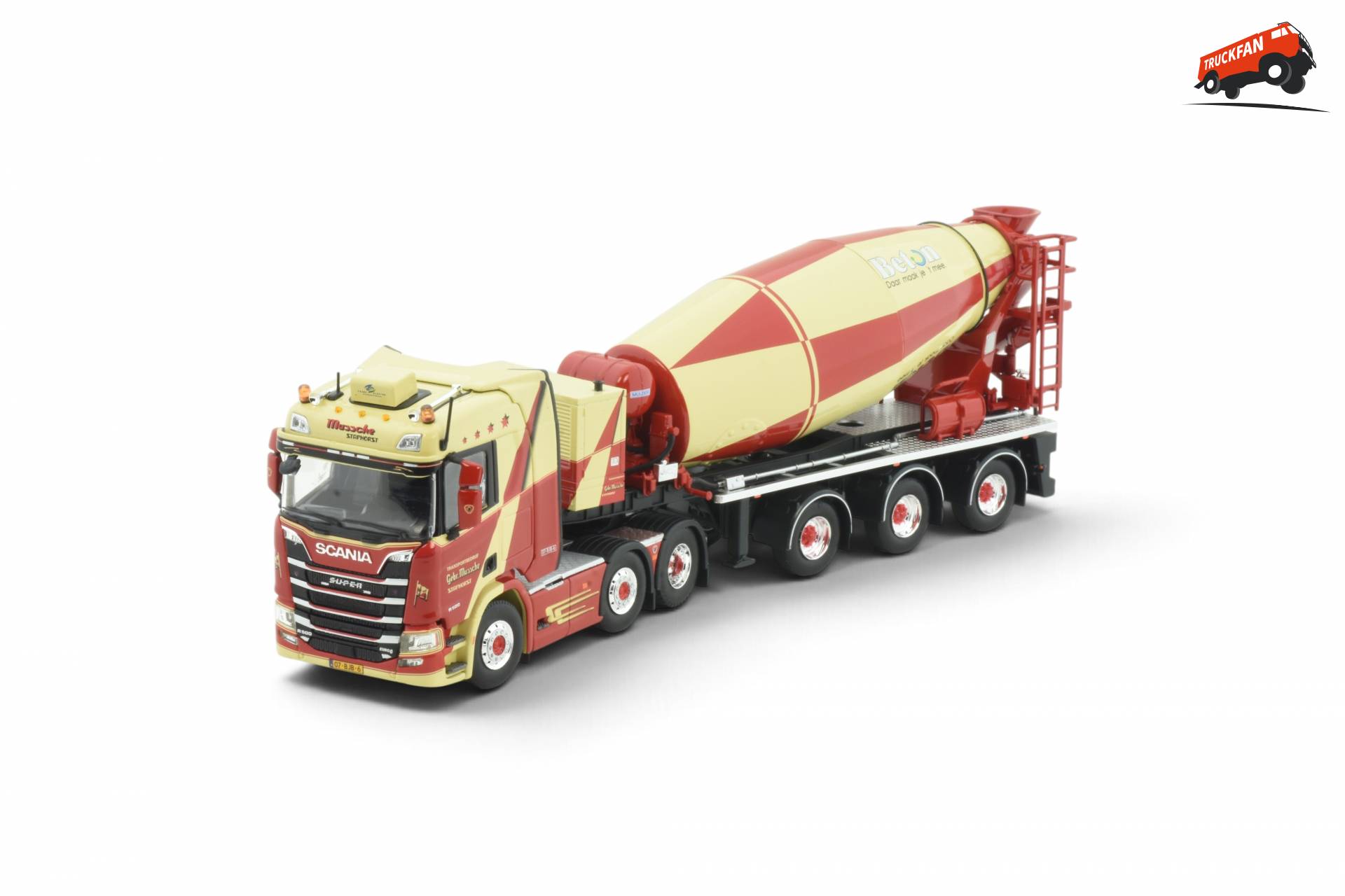 Scania met betonmixer-oplegger van Mussche