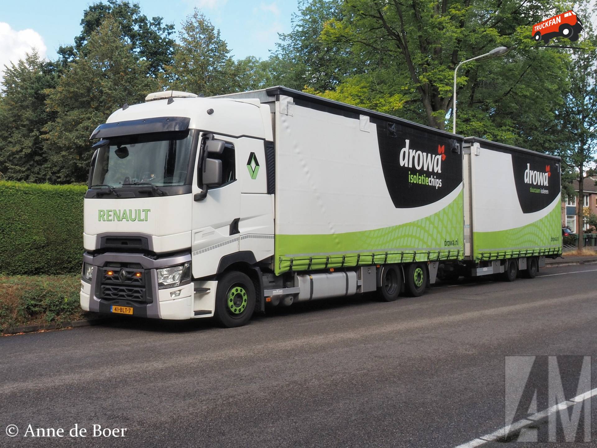 Renault T van Drowa gespot door Anne de Boer
