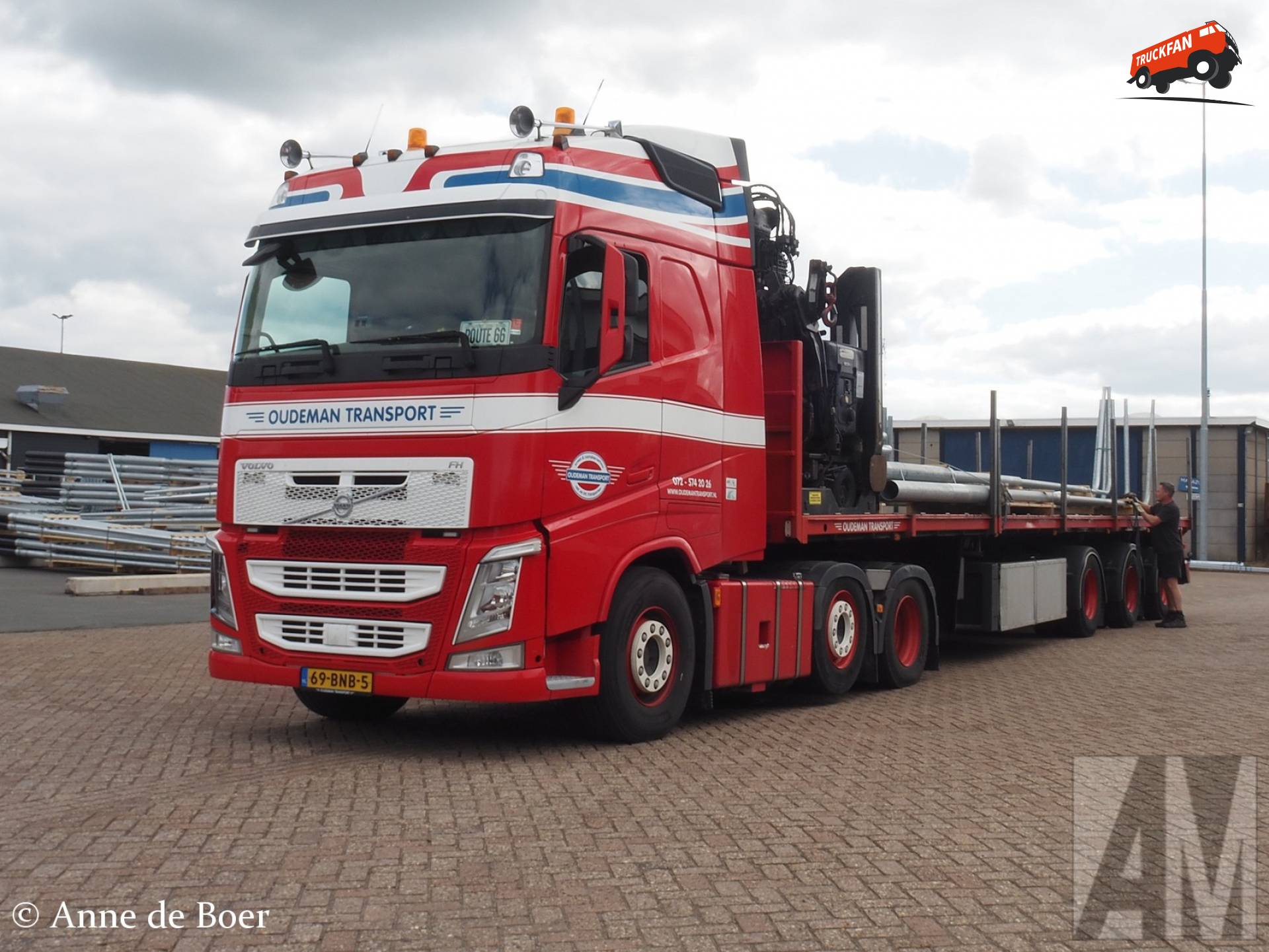 Anne de Boer fotografeerde een Volvo FH van Oudeman