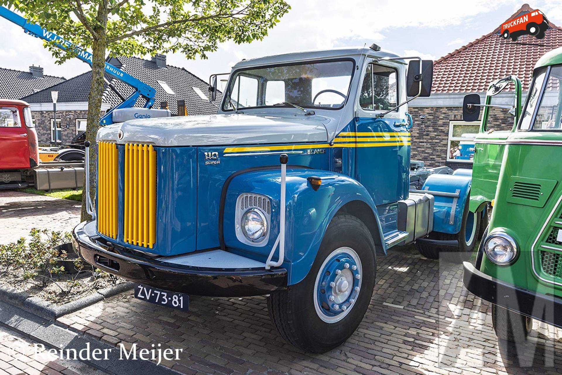 Scania L110 in oude Combex kleuren