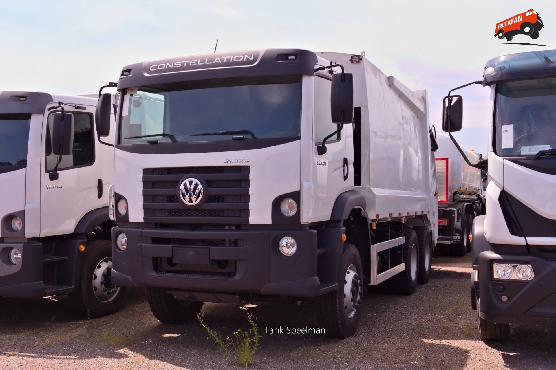 Volkswagen Constellation 31.320 vuilniswagen bij PK Trucks