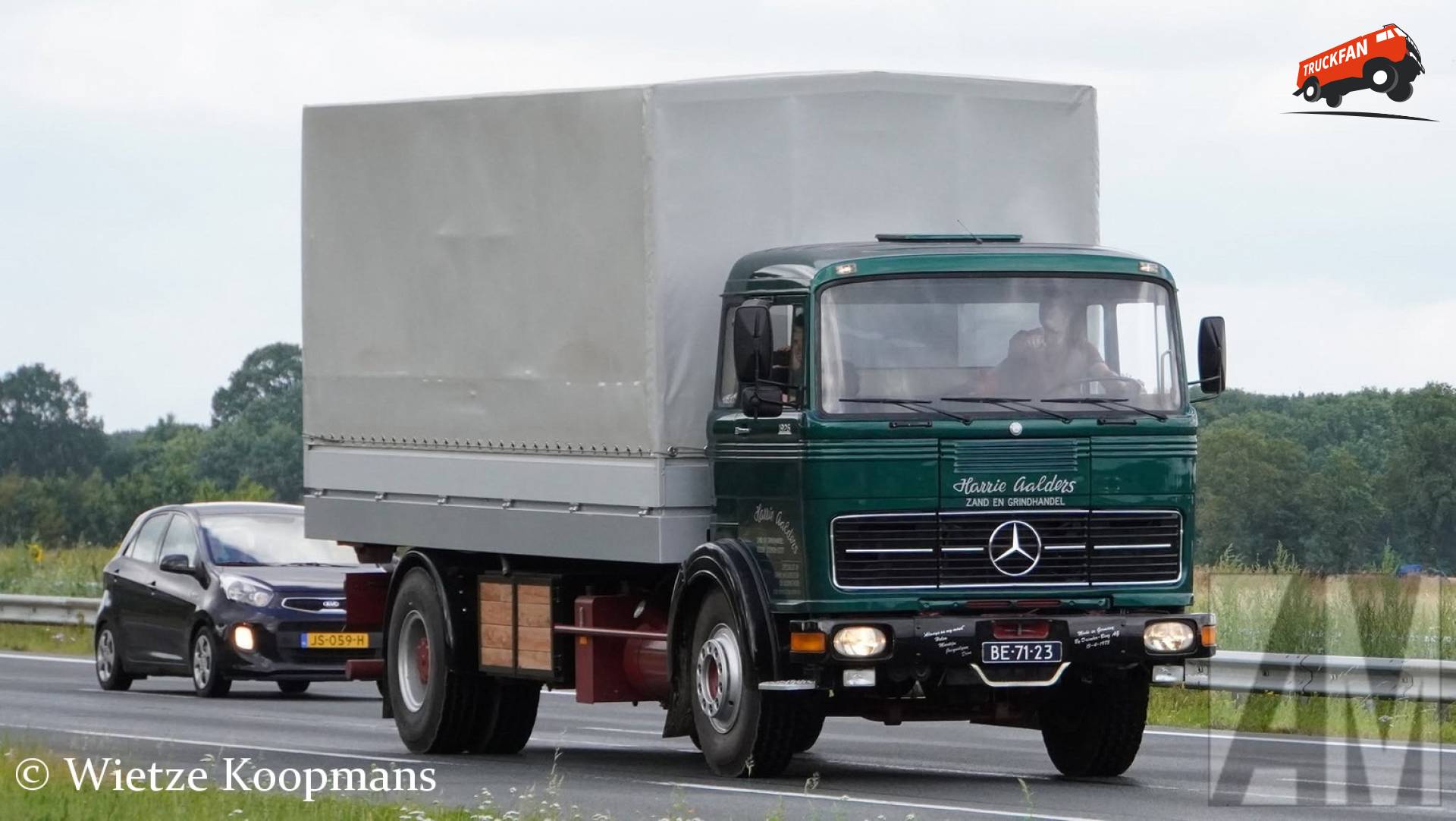 Mercedes-Benz LP bij Beilen op A28