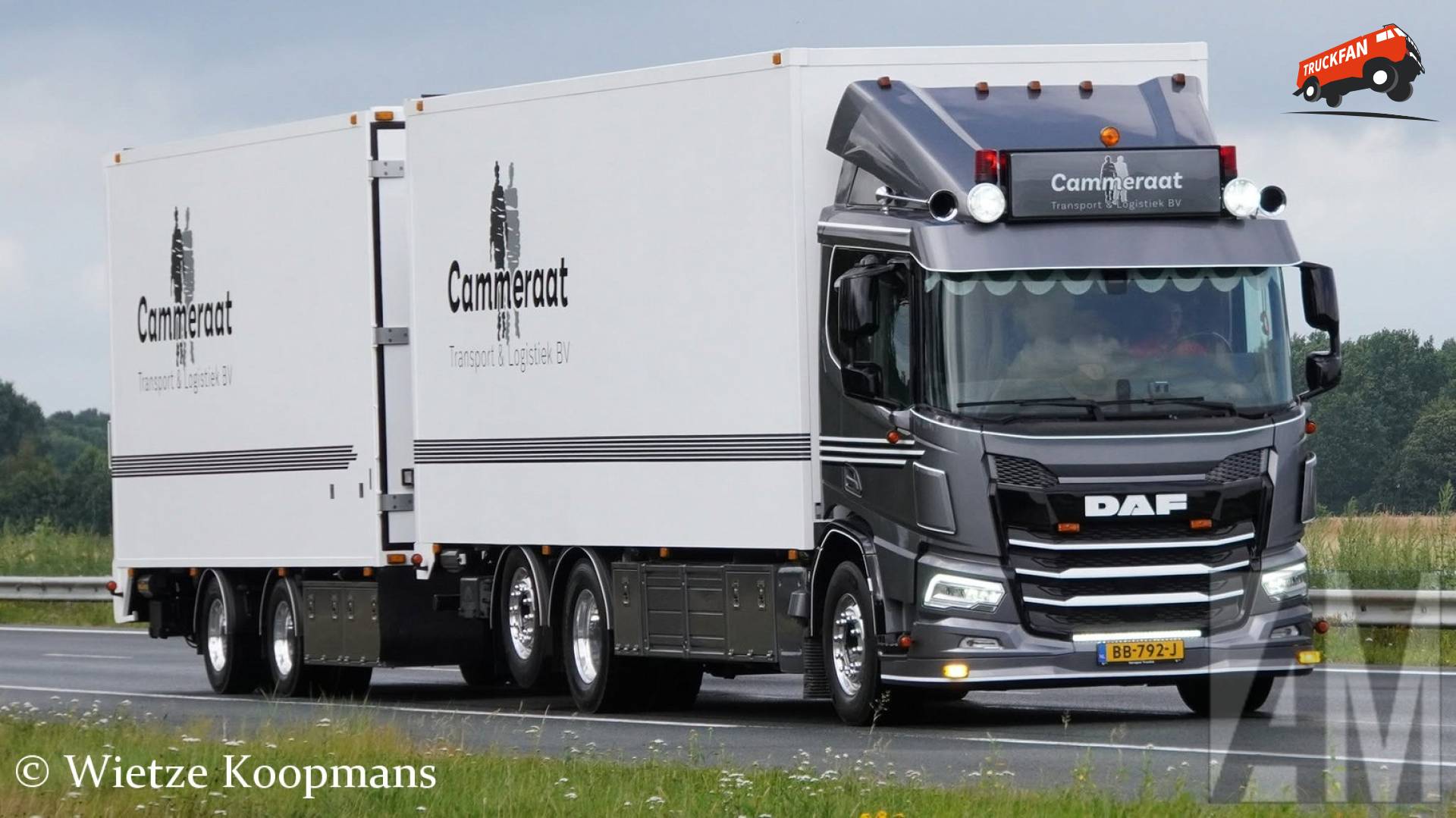 DAF XD vrachtwagen bij Beilen op A28